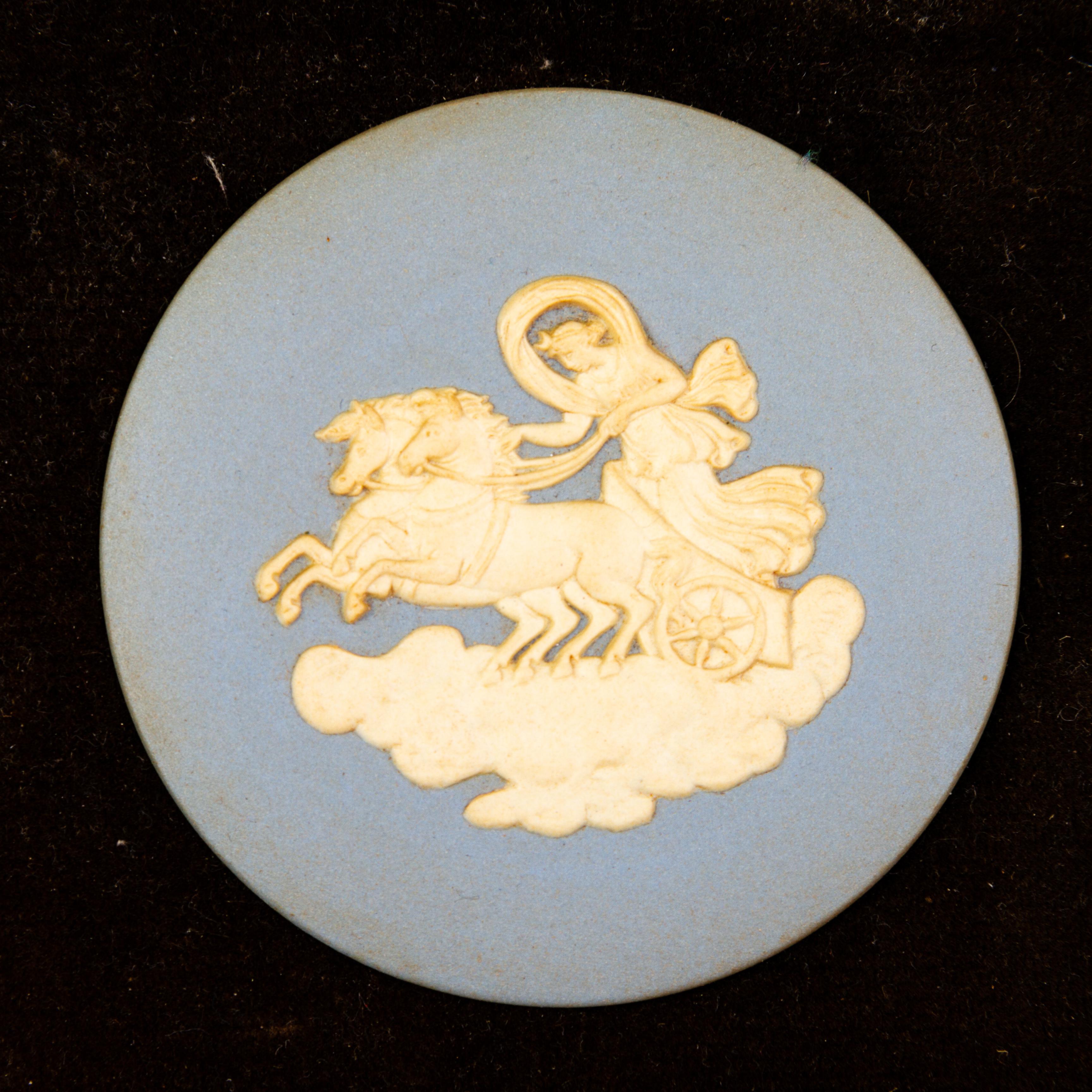 Wedgwood Blue Jasperware Neoclassical Chariot Wall Plaque In Good Condition For Sale In Nottingham, GB