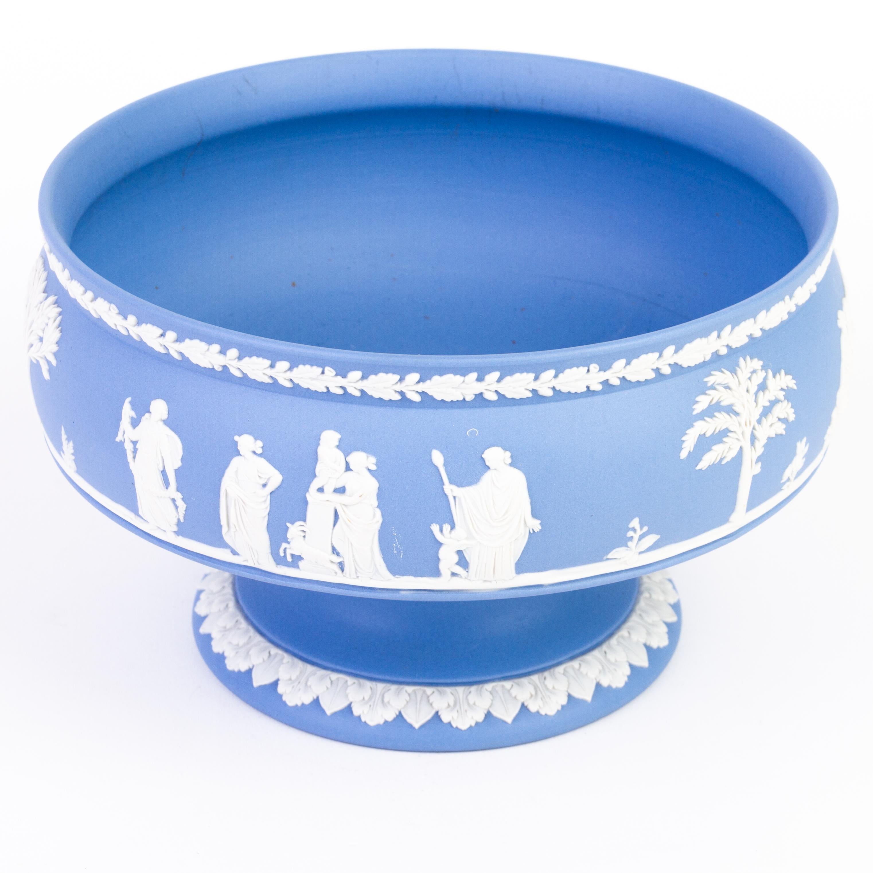 From a private collection.
Free international shipping
Wedgwood Blue Jasperware Neoclassical Comport Centrepiece