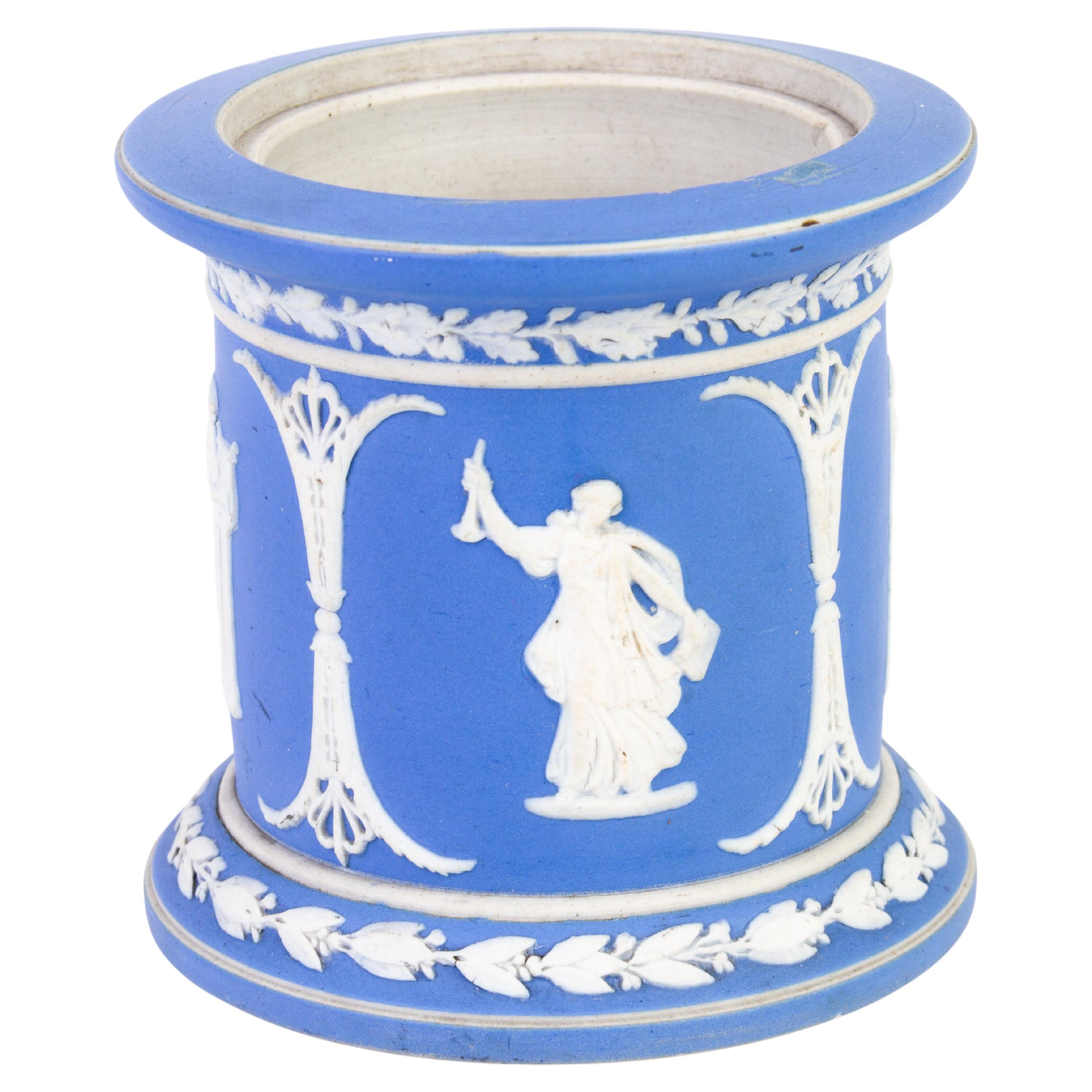 Vase néoclassique Wedgwood en jaspe bleu