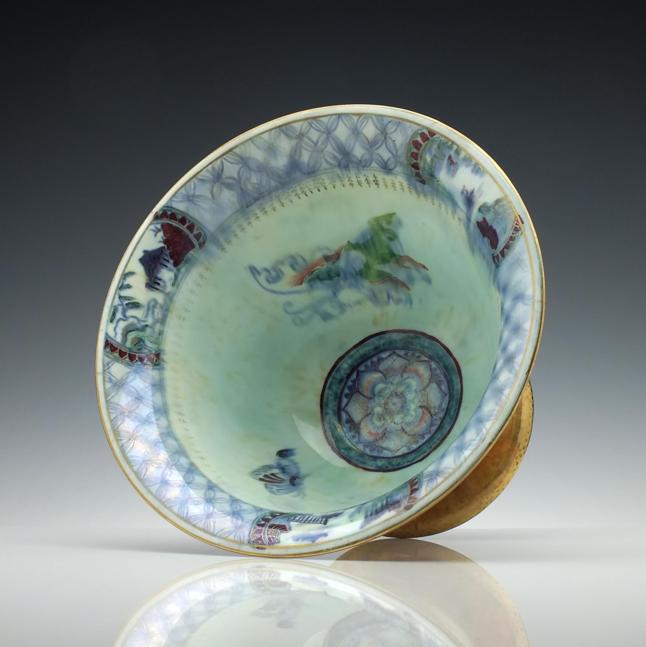 Porcelain Wedgwood Butterfly Pattern Lustre Bowl, circa 1920