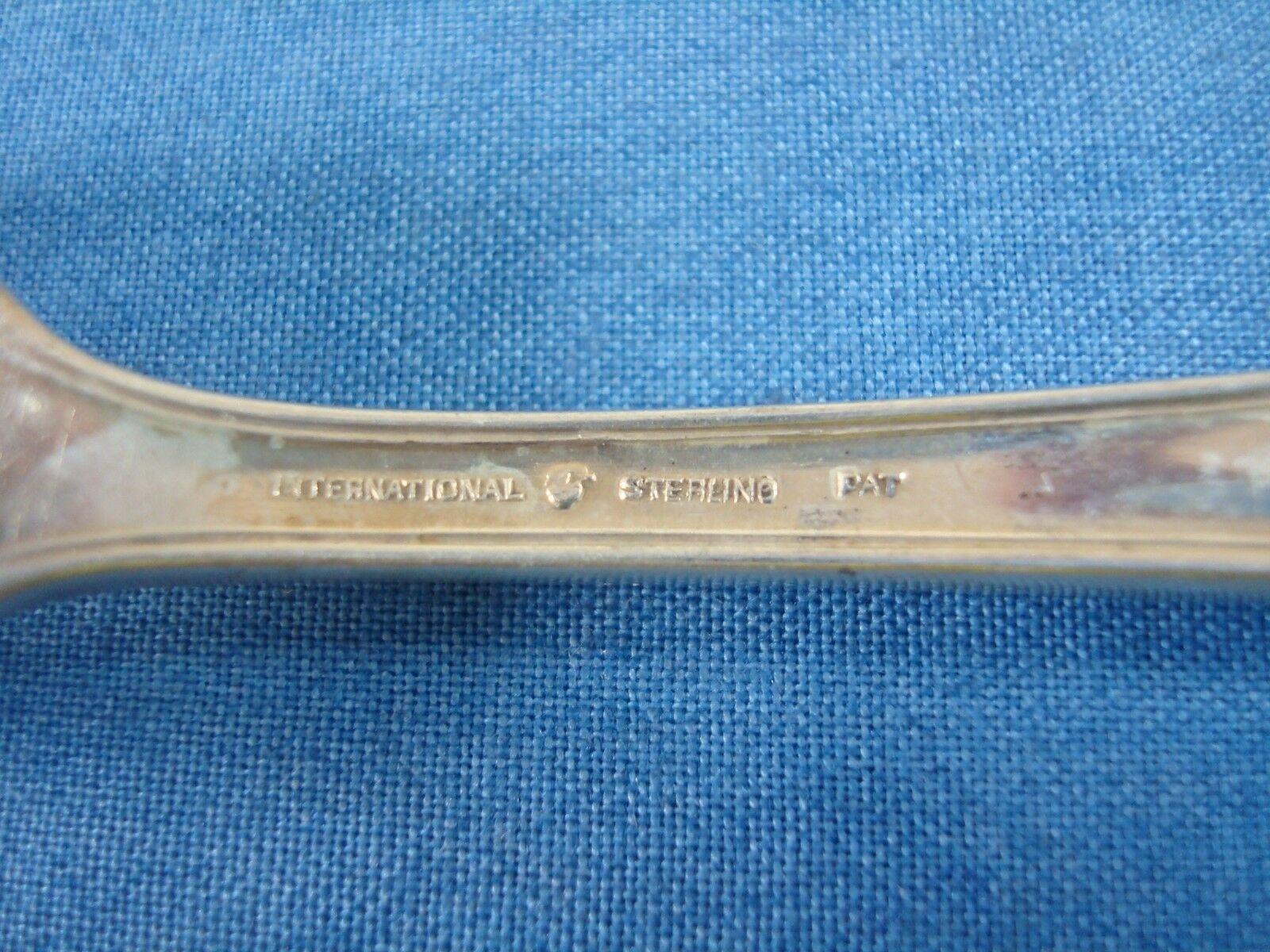 Argent sterling Service de couverts en argent sterling Wedgwood par International pour 12 personnes, ensemble de 91 pièces en vente