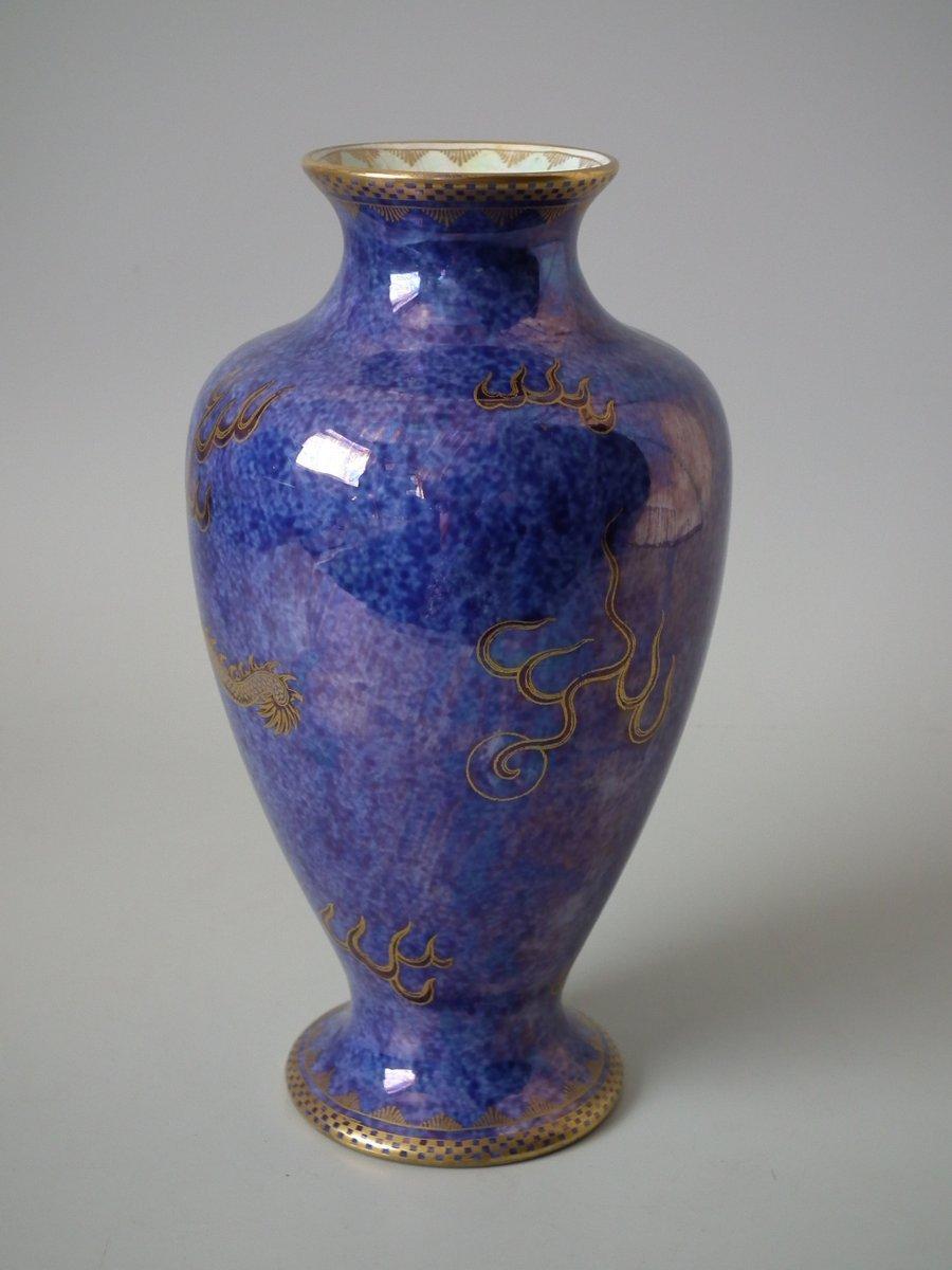 Art Déco Vaso Wedgwood Celestial Dragon Lustre in vendita