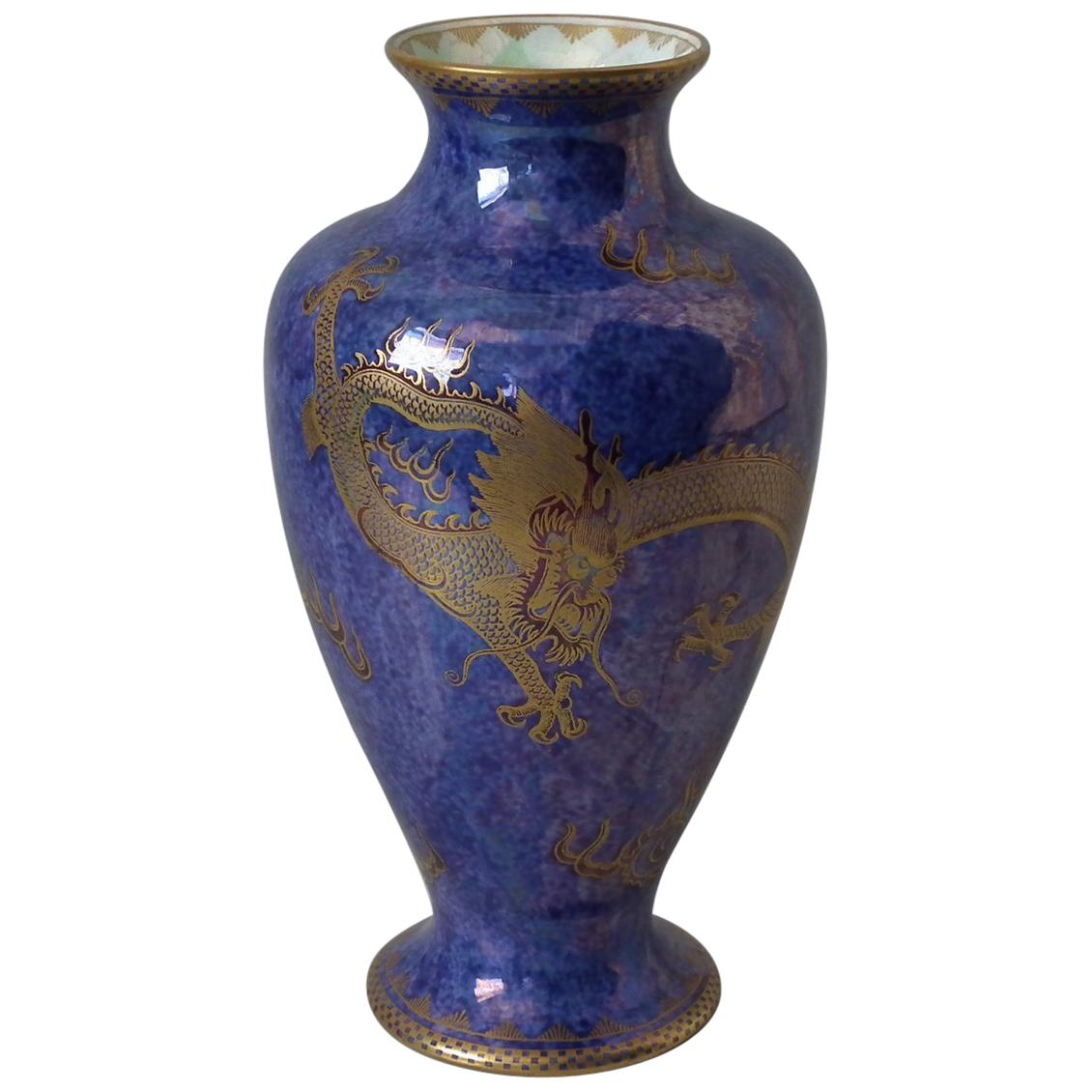 Celestial Drachen-Lüster-Vase von Wedgwood im Angebot