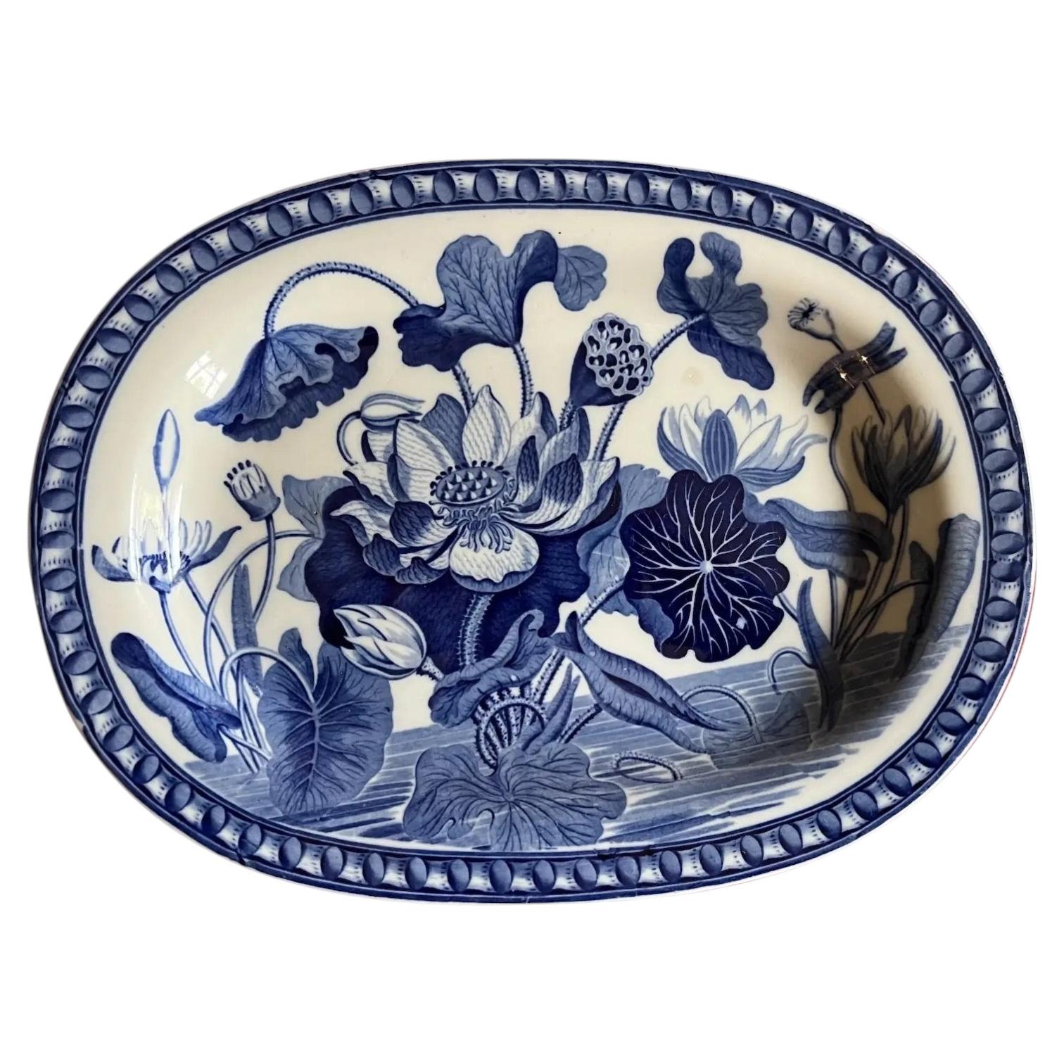 Wedgwood Creamware Blue & White Botanical Platter in Darwin Water Lily Pattern For Sale