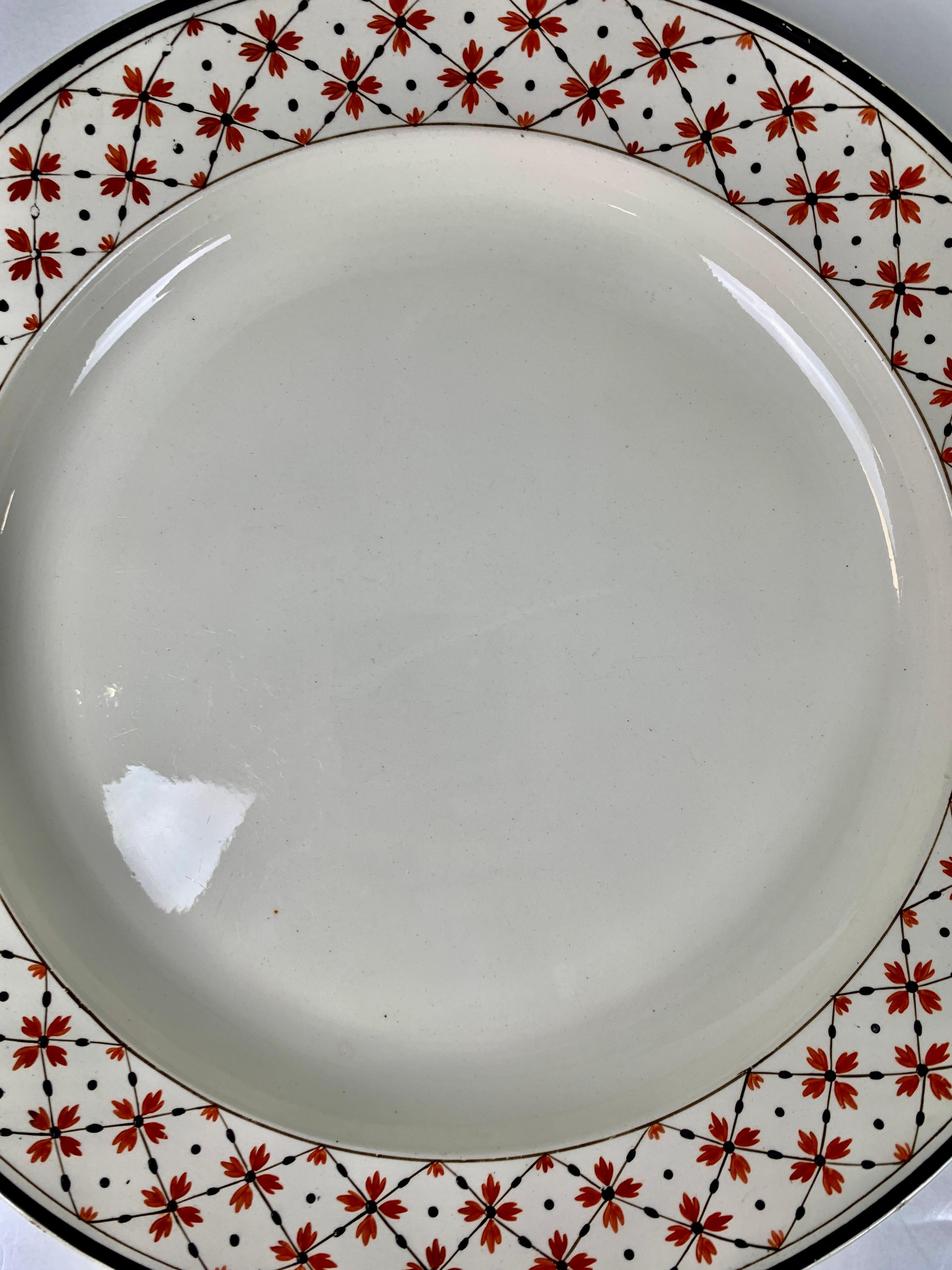 Wedgwood Creamware Platter or Charger 18th Century Made in England Circa 1785 For Sale 1