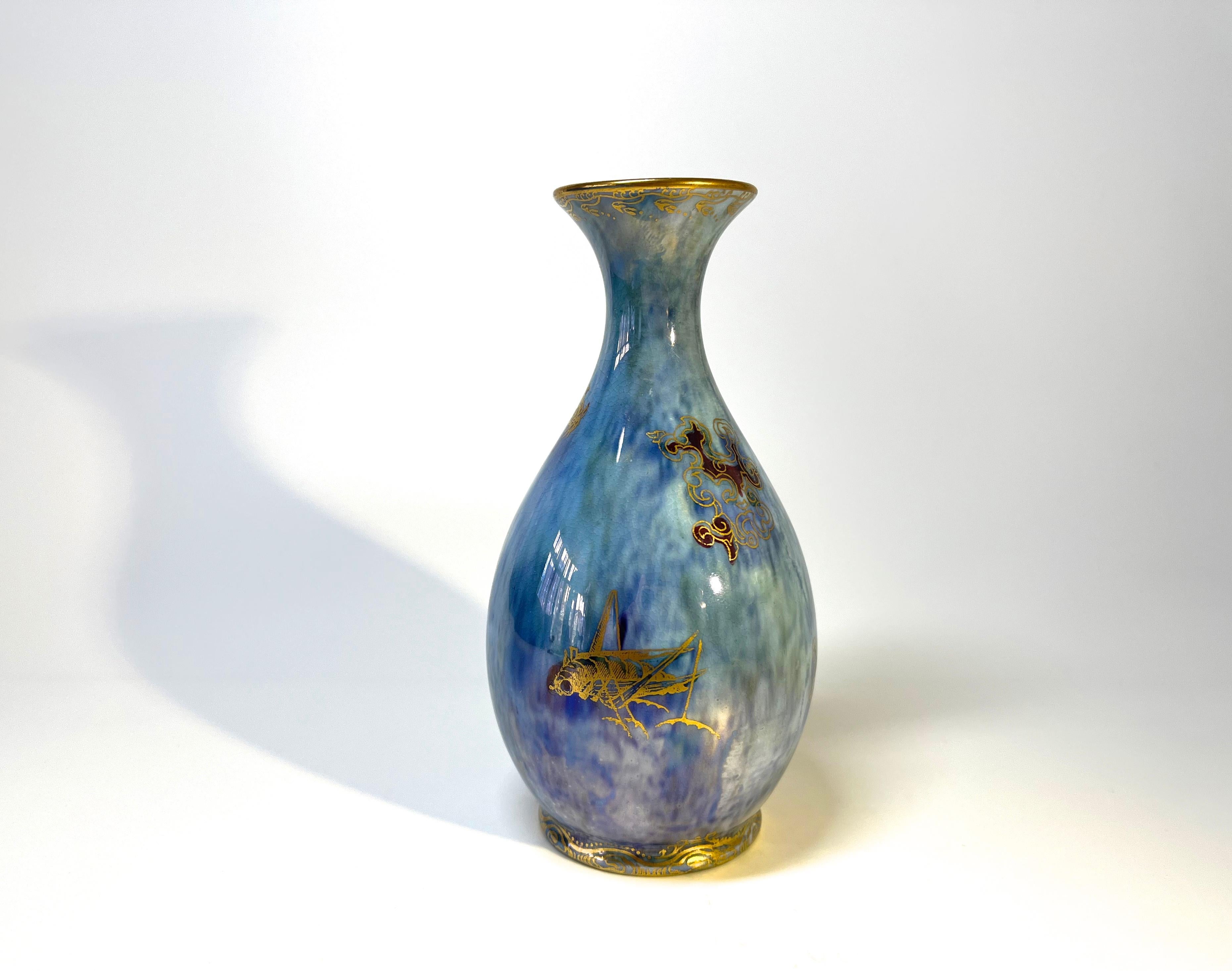 Porcelain Wedgwood Daisy Makeig-Jones Gilded Dragon Ordinary Lustre Bud Vase #Z4829