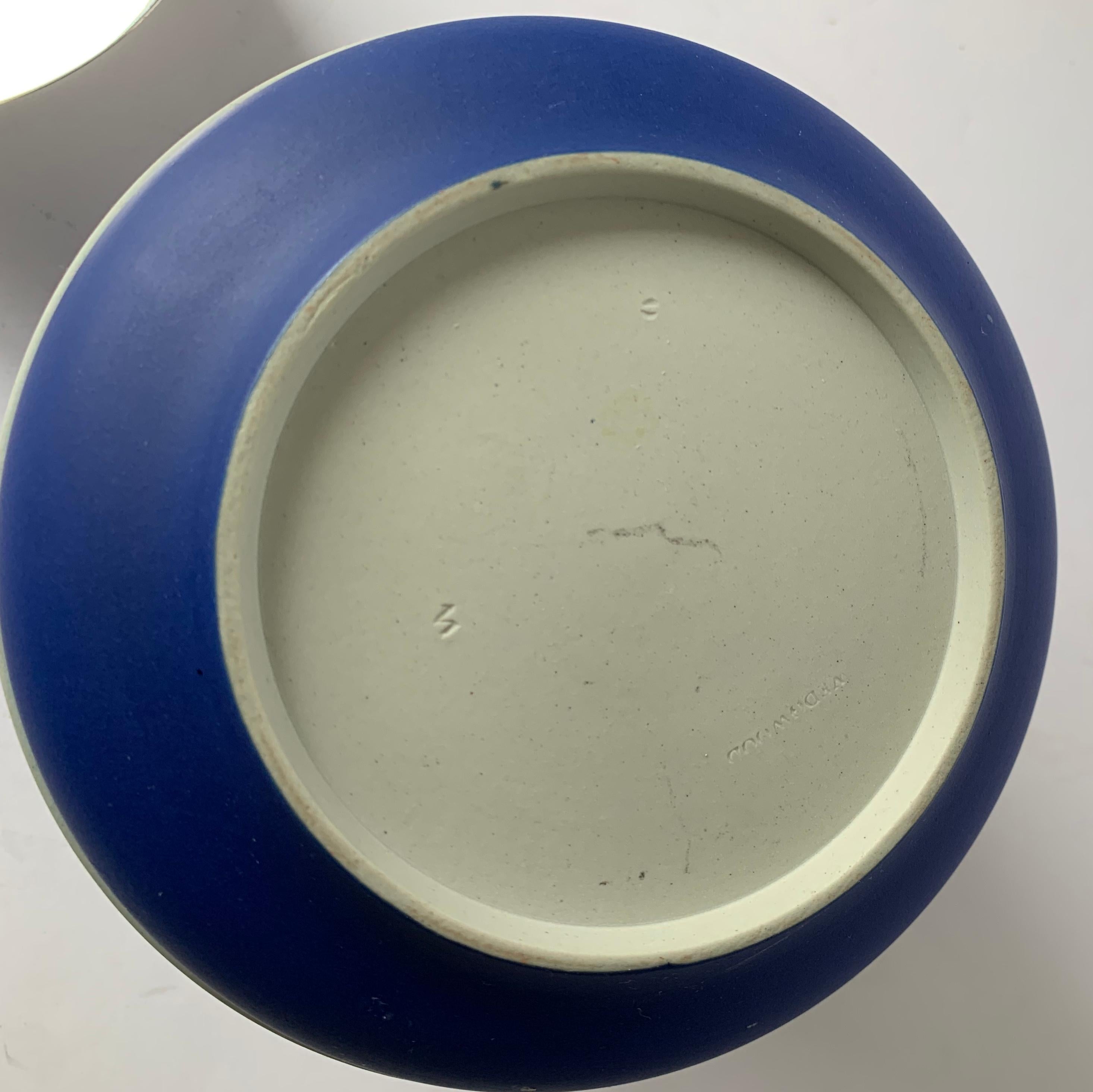 Wedgwood Dark Blue Bell Shaped Jasperware Biscuit Barrel In Good Condition In Stamford, CT