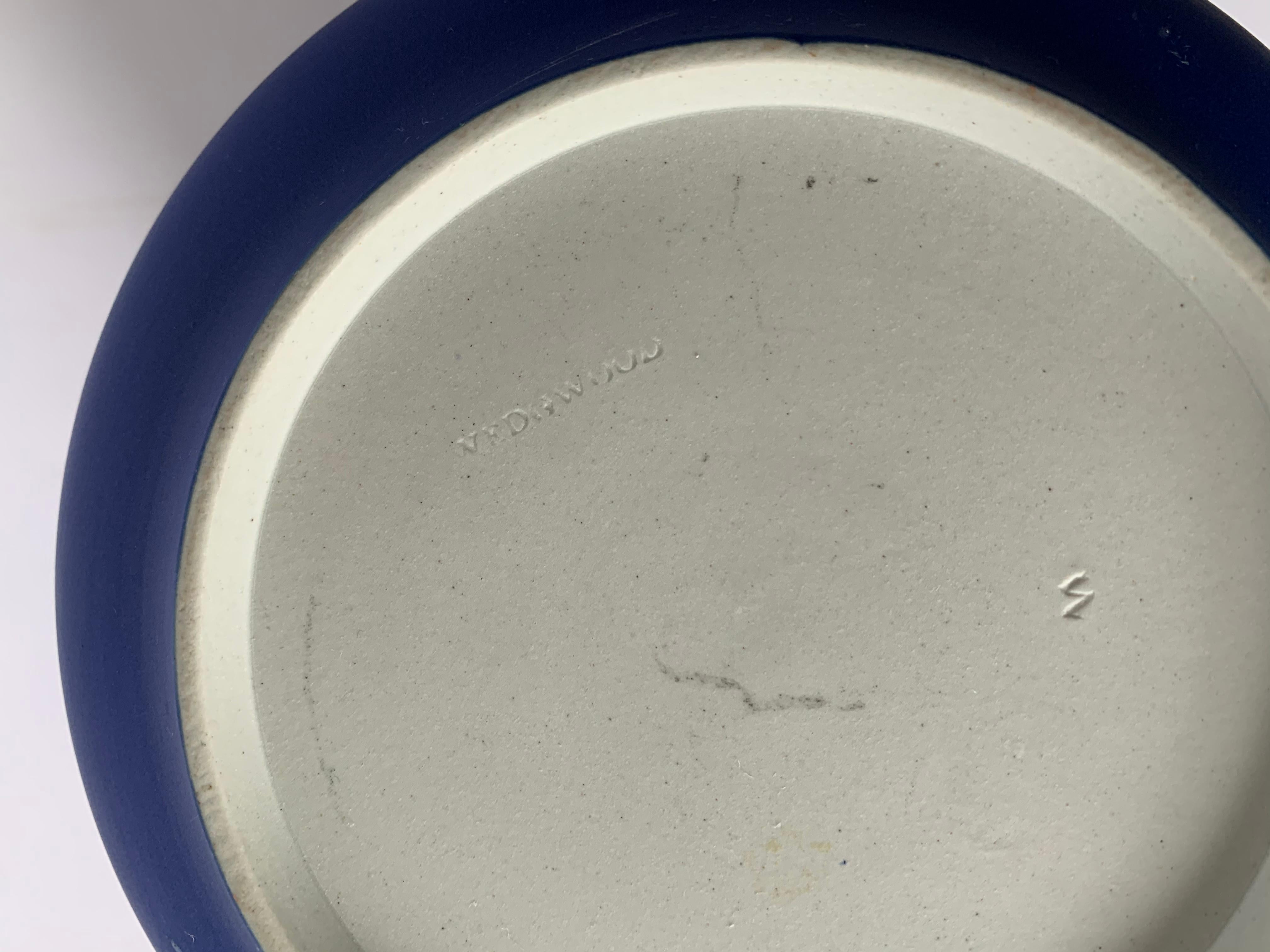 Mid-20th Century Wedgwood Dark Blue Bell Shaped Jasperware Biscuit Barrel For Sale