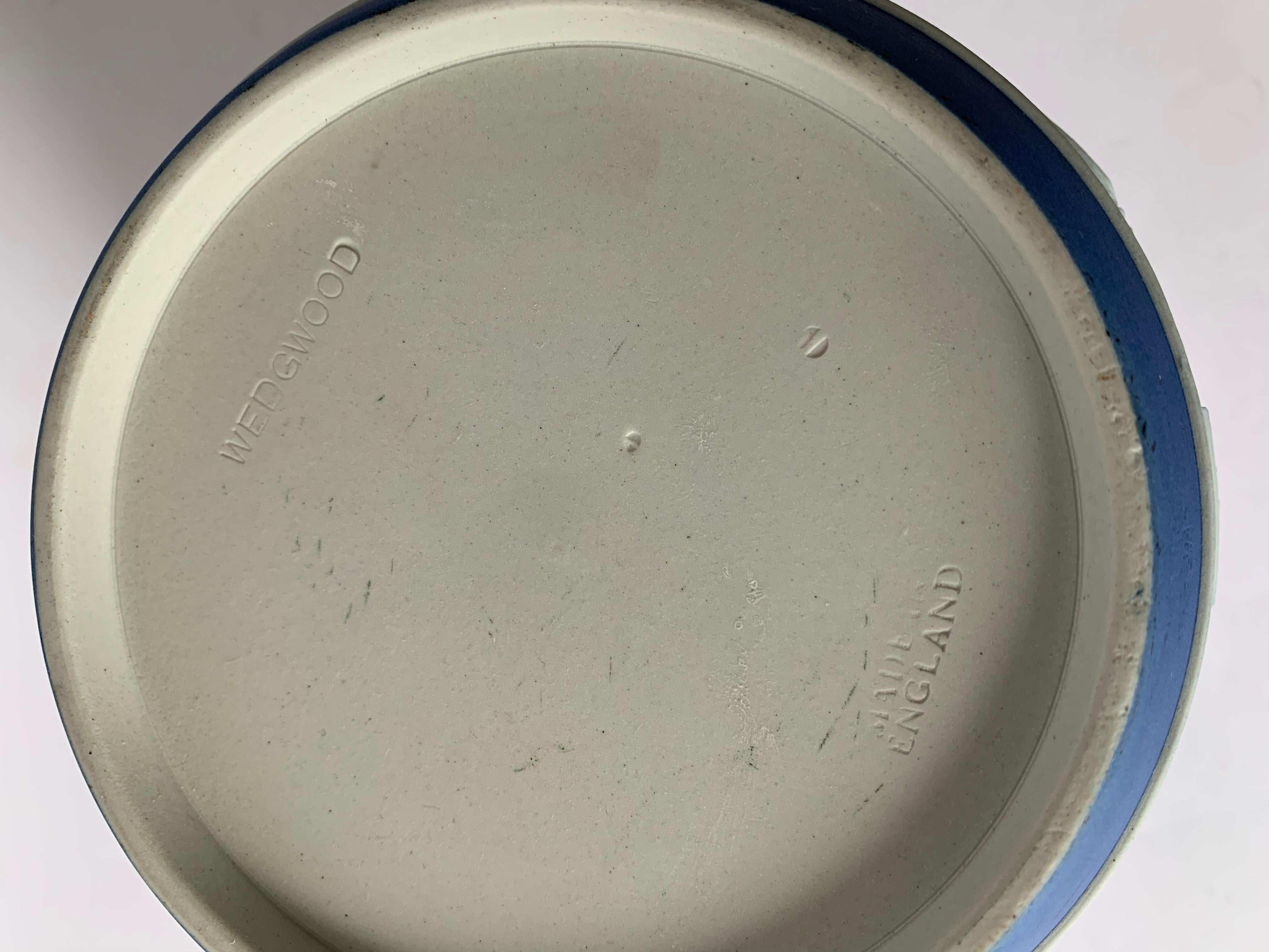 Mid-20th Century Wedgwood Dark Blue Jasperware Biscuit Barrel
