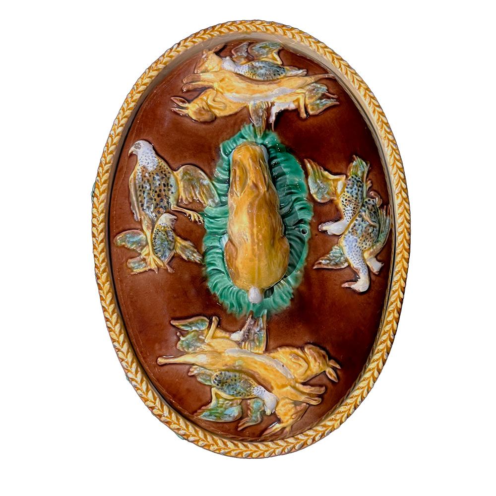 Victorien terrine Wedgwood, décorée d'un thème de chasse, 19e siècle. en vente