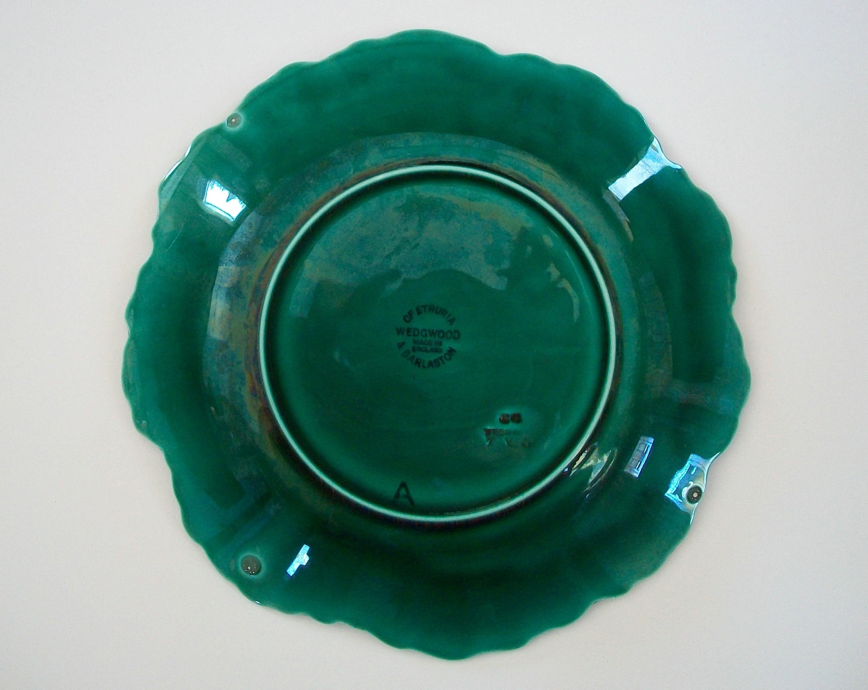 wedgwood leaf plate
