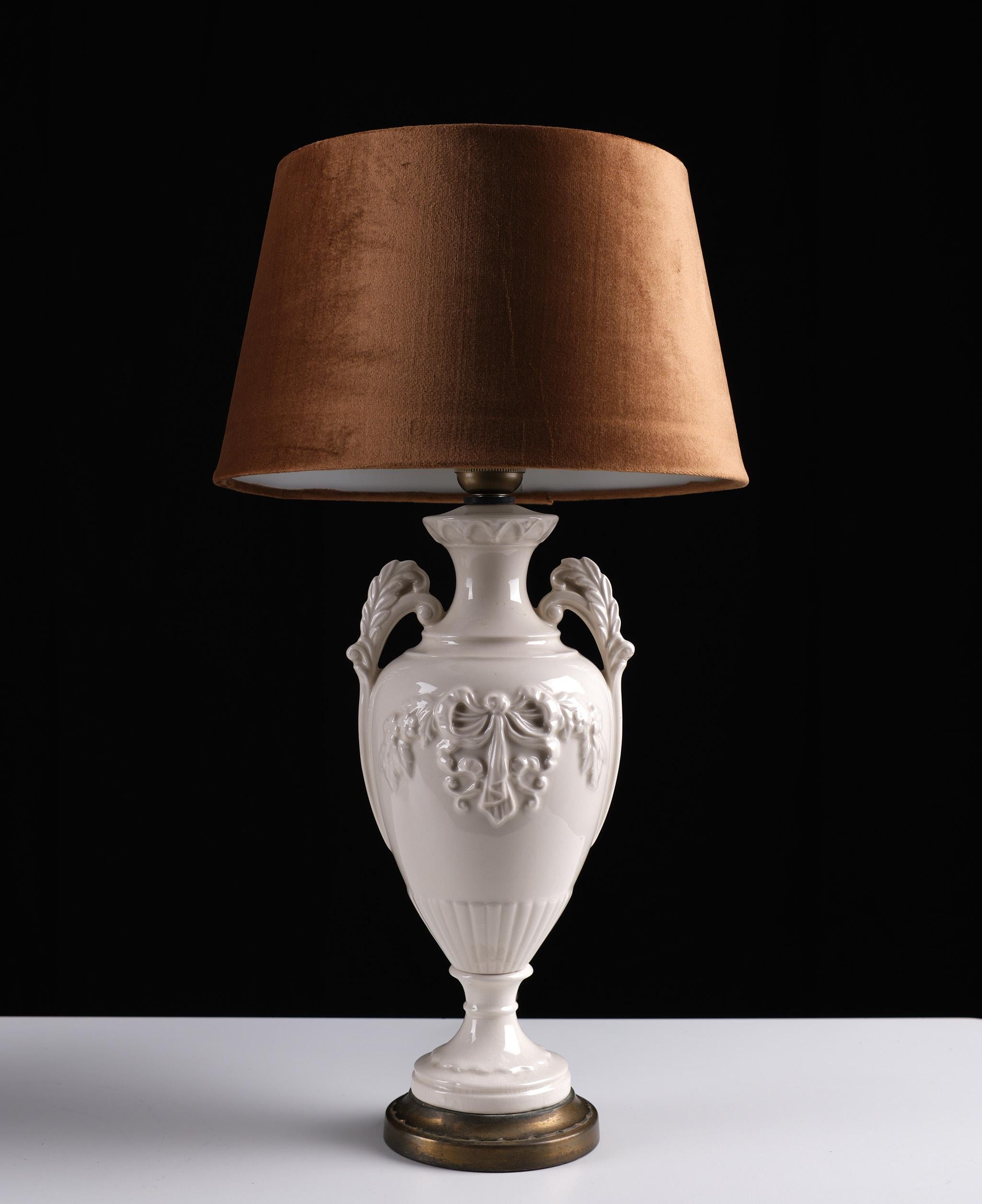 Wedgwood Embossed Cremeware Table Lamps, 1970s, England 1