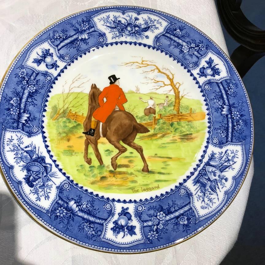 Porcelain Wedgwood Enameled Hunt Plates, Set of 18