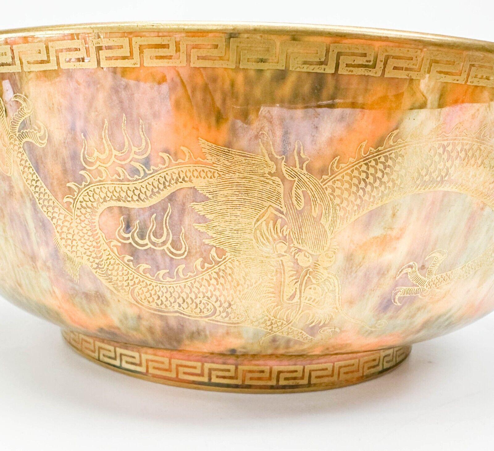 20th Century  Wedgwood England Porcelain Lustre Gilt Dragon Bowl Z4824 For Sale