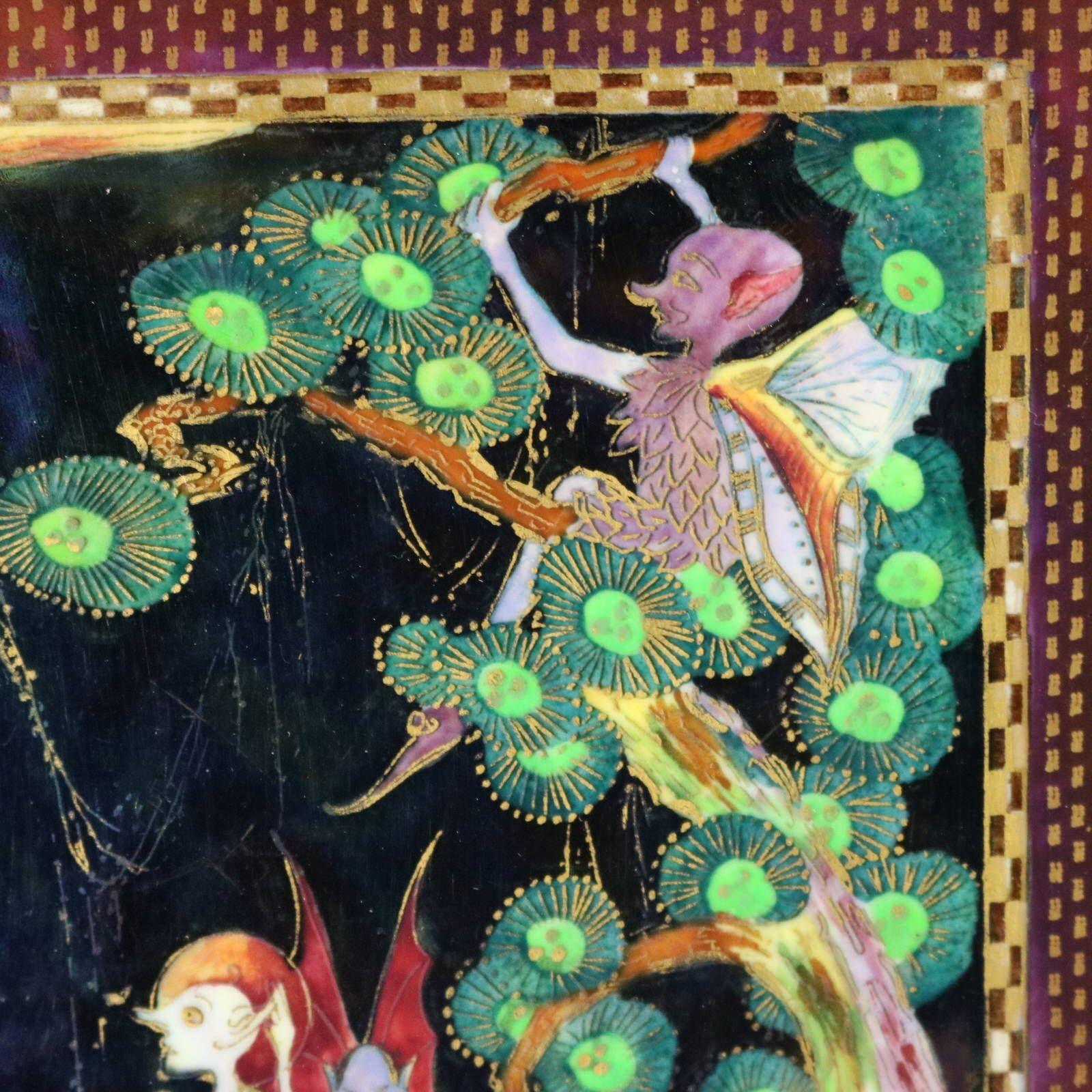 Fairyland Lustre „Elfen in einem Kiefernbaum“ Plakette von Wedgwood (Frühes 20. Jahrhundert) im Angebot