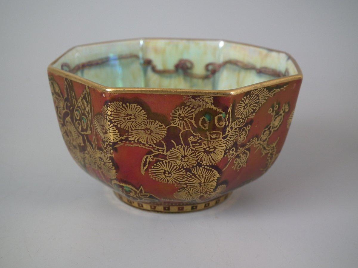 English Wedgwood Fairyland Lustre 'Firbolgs' Antique Centre Bowl For Sale