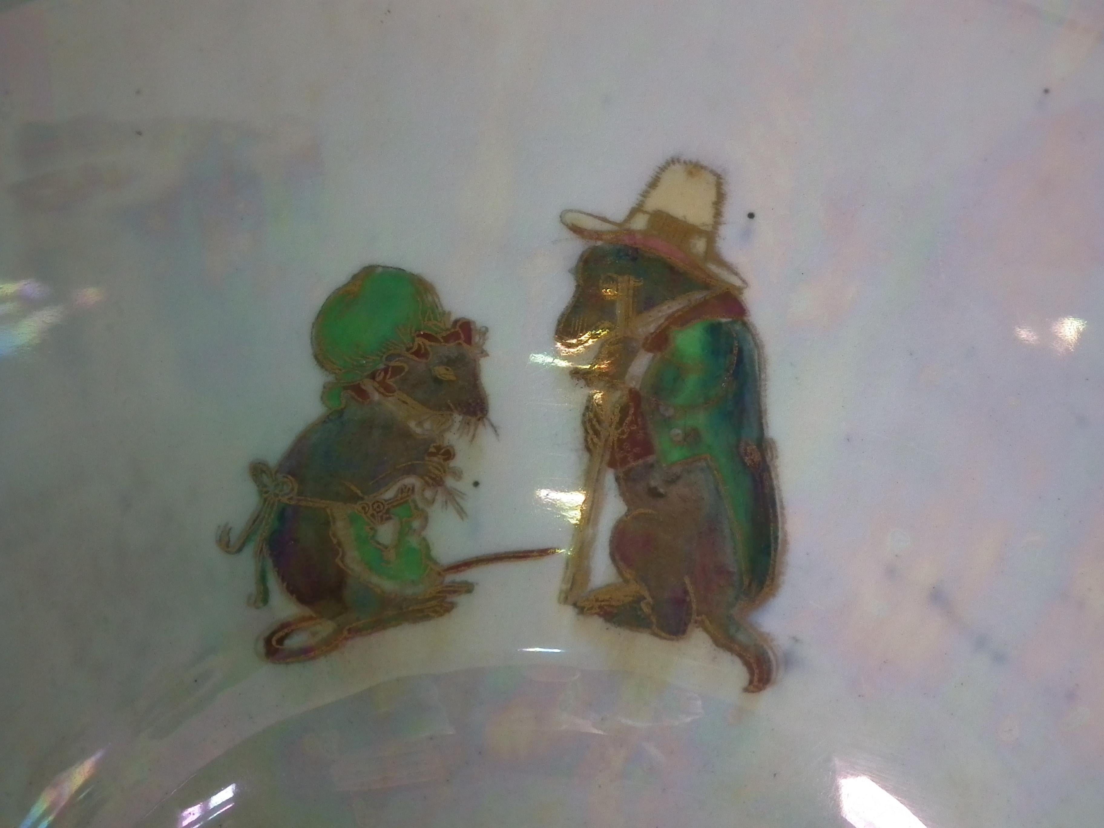 Wedgwood Fairyland Lustre 'Firbolgs' Antique Centre Bowl In Good Condition In Chelmsford, Essex