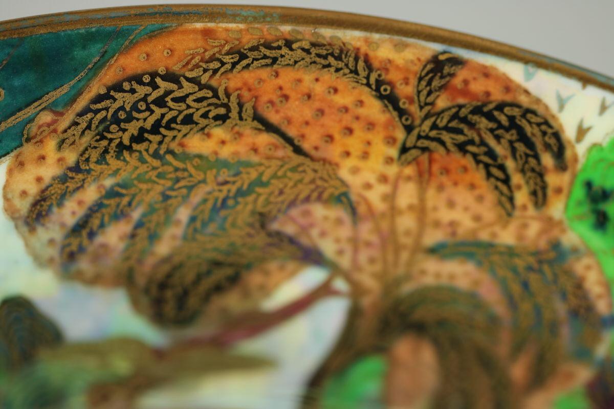 Wedgwood Fairyland Lustre Garden of Paradise Lily Tray 2