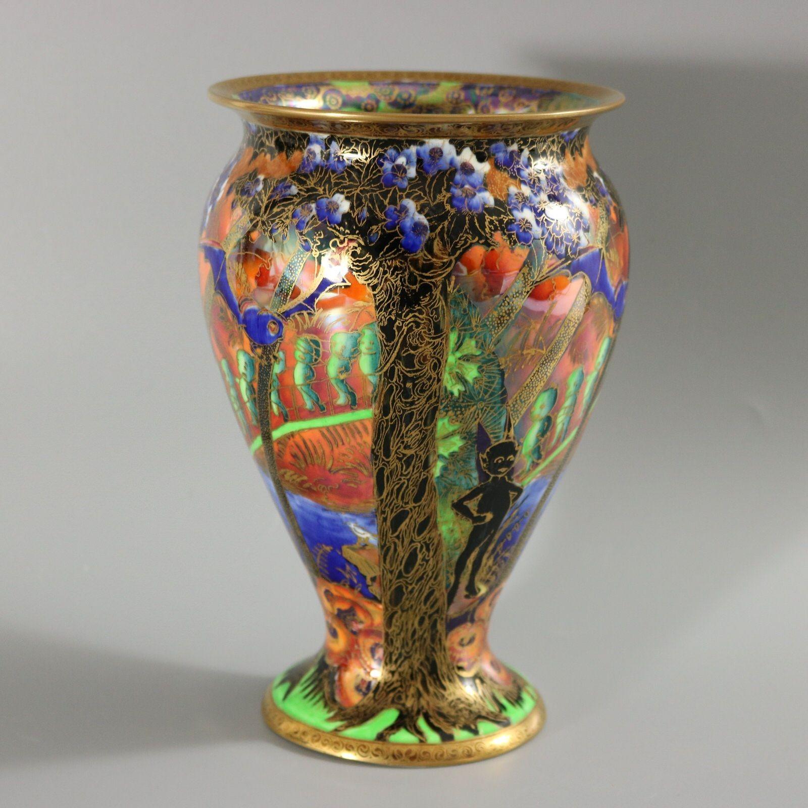 Wedgwood Fairyland Lustre Imps on Bridge Vase For Sale 2