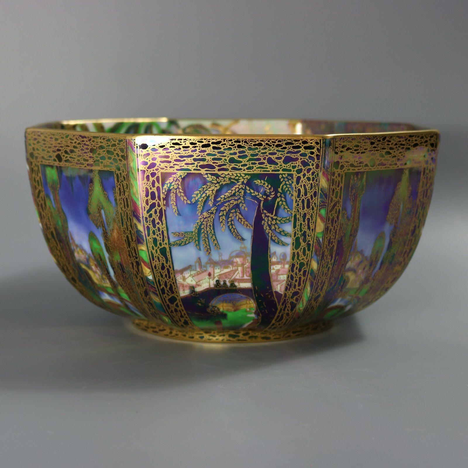 Wedgwood Fairyland Lustre Cuenco octogonal Dana principios del siglo XX en venta