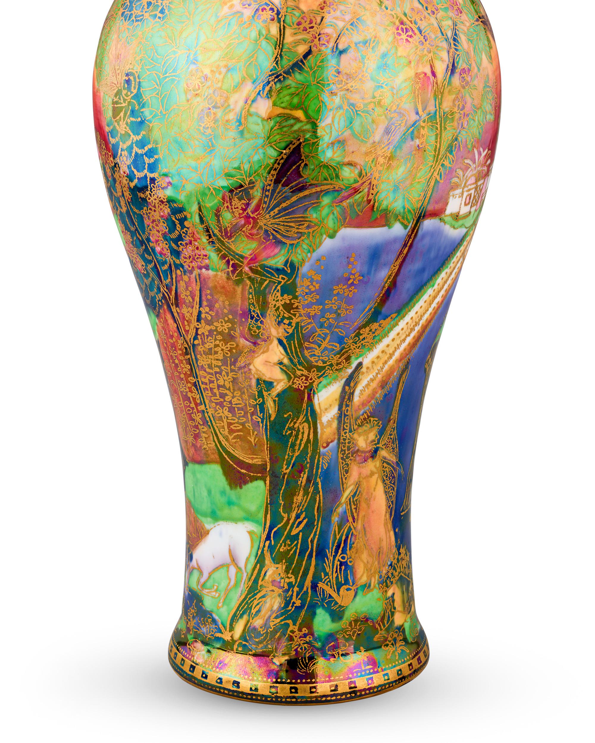 Inglese Vaso coperto Wedgwood Fairyland Lustre Rainbow in vendita