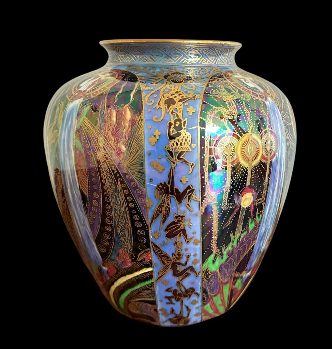 Vase Wedgwood Fairyland lustré Bon état - En vente à Chipping Campden, GB