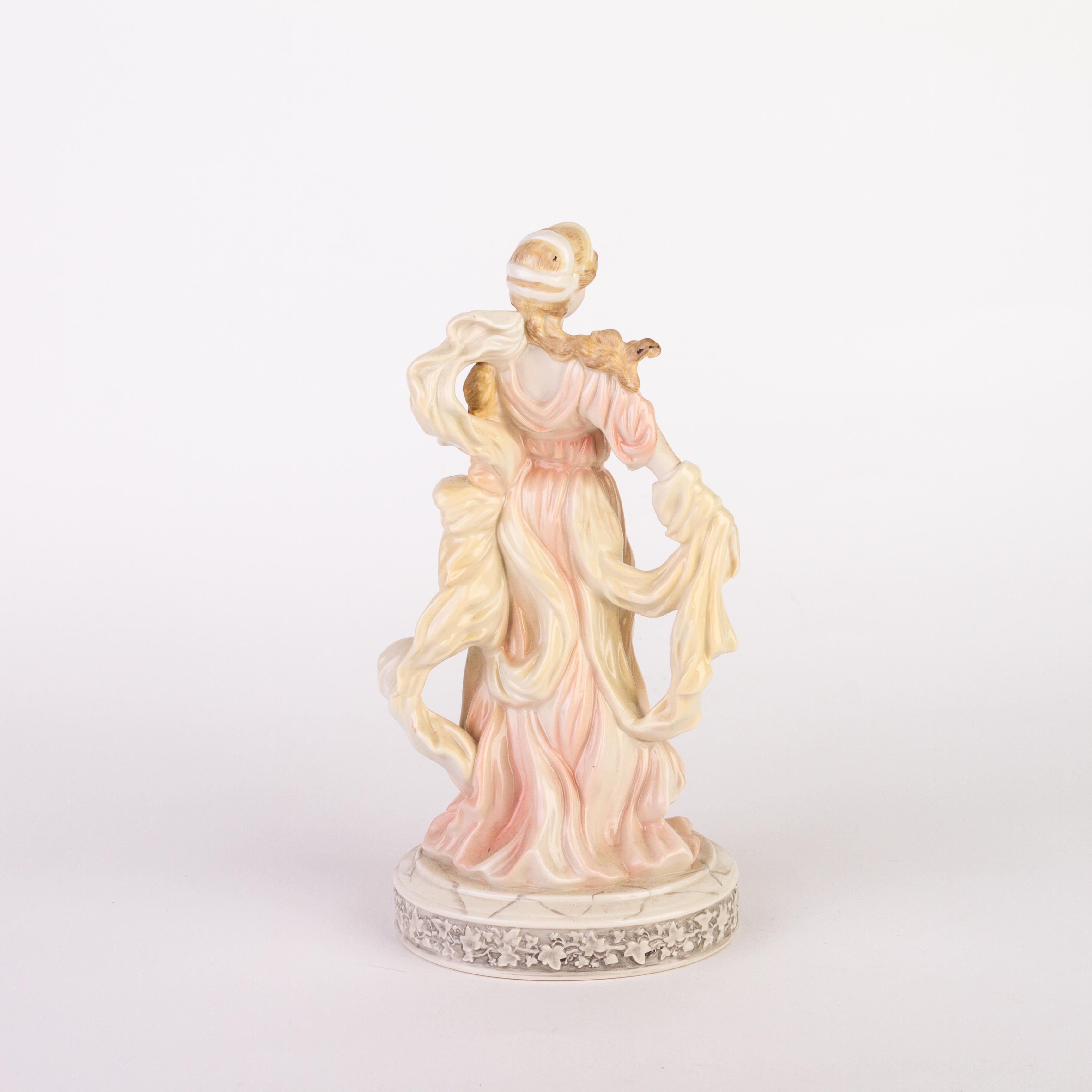 Wedgwood Fine Porcelain Sculpture Signed Jenny Oliver  In Good Condition For Sale In Nottingham, GB