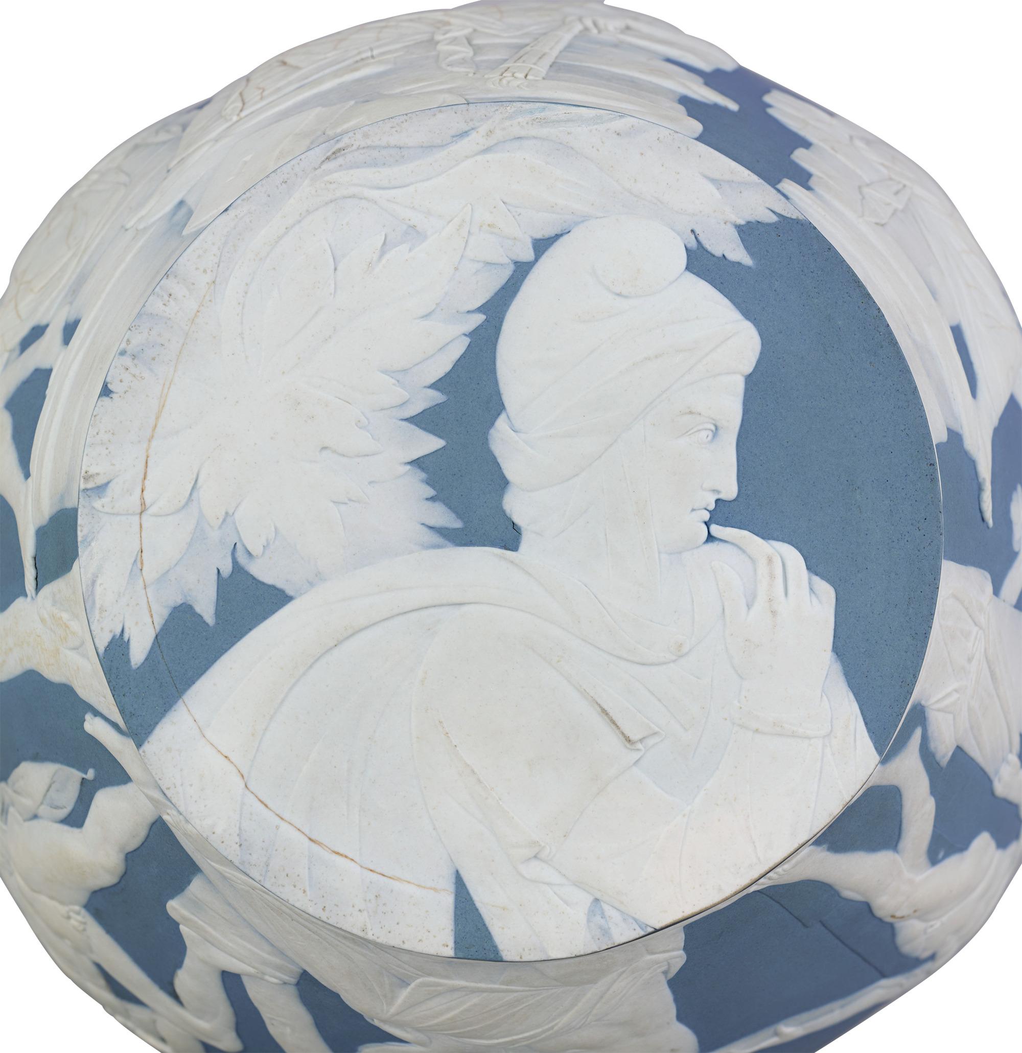 Wedgwood First Edition Portland Vase For Sale 1