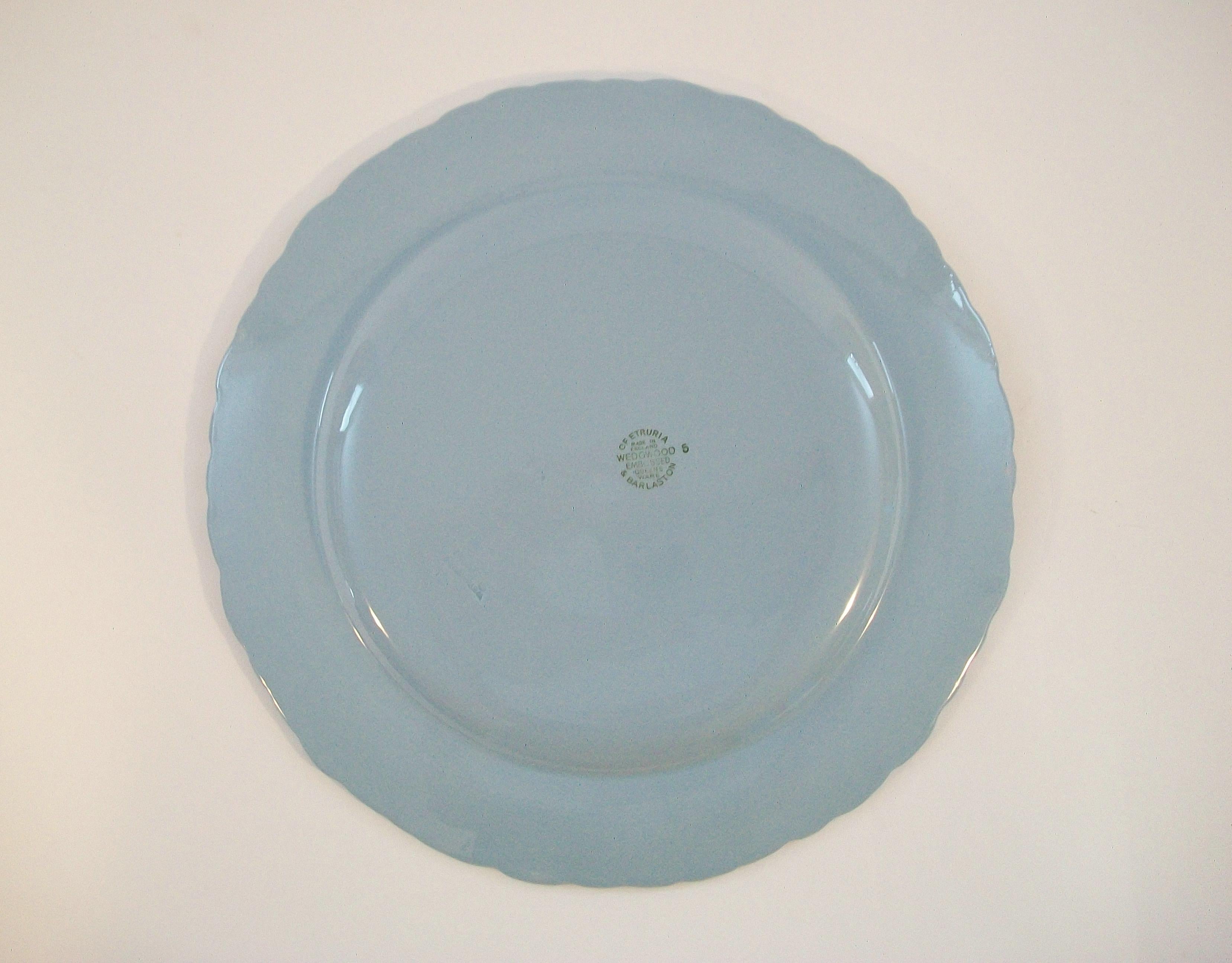 Hand-Crafted WEDGWOOD - Four Embossed Queen's Ware Plates - United Kingdom - Circa 1950's For Sale