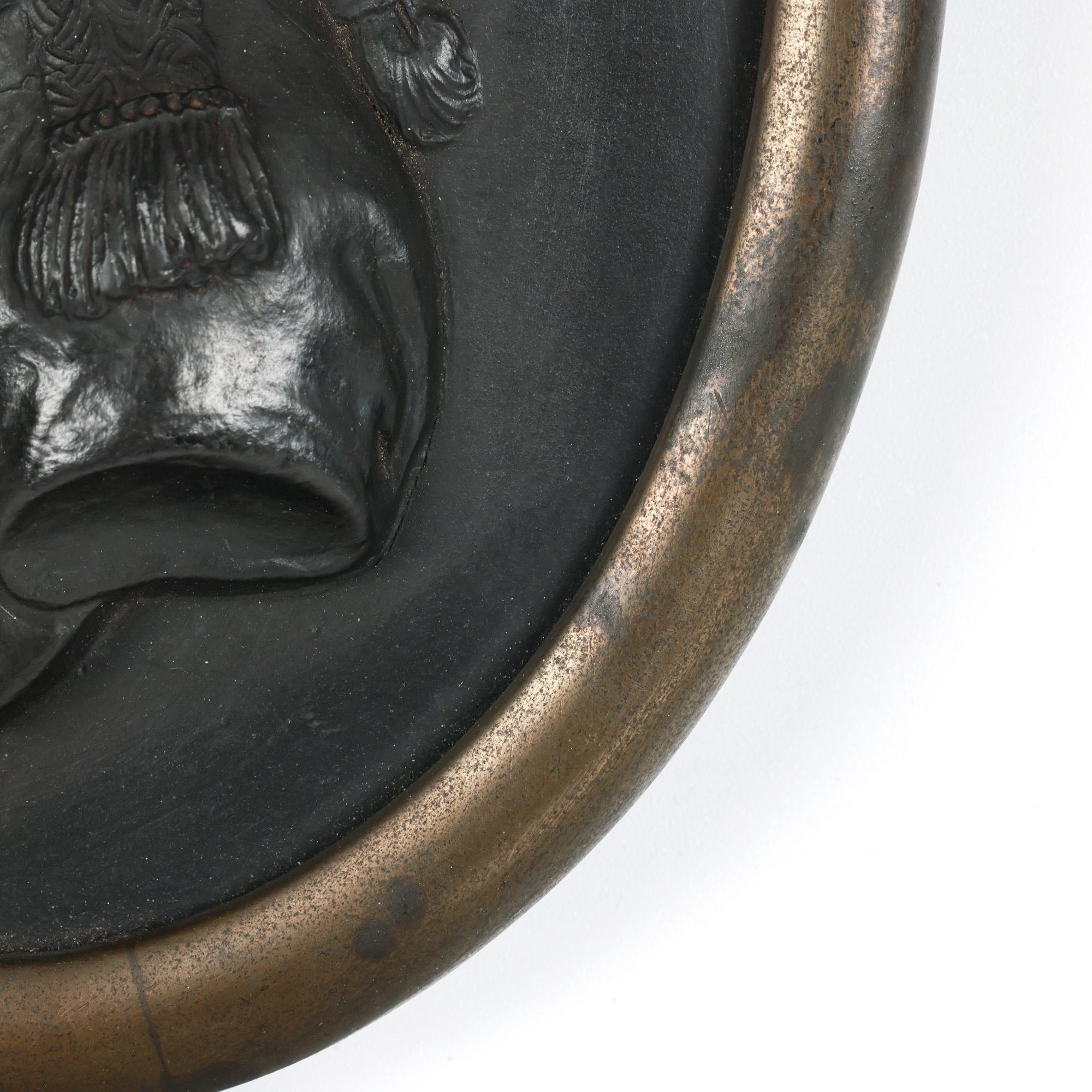 Wedgwood con cornice Principe di Galles e ritratto in basalto nero in vendita 10
