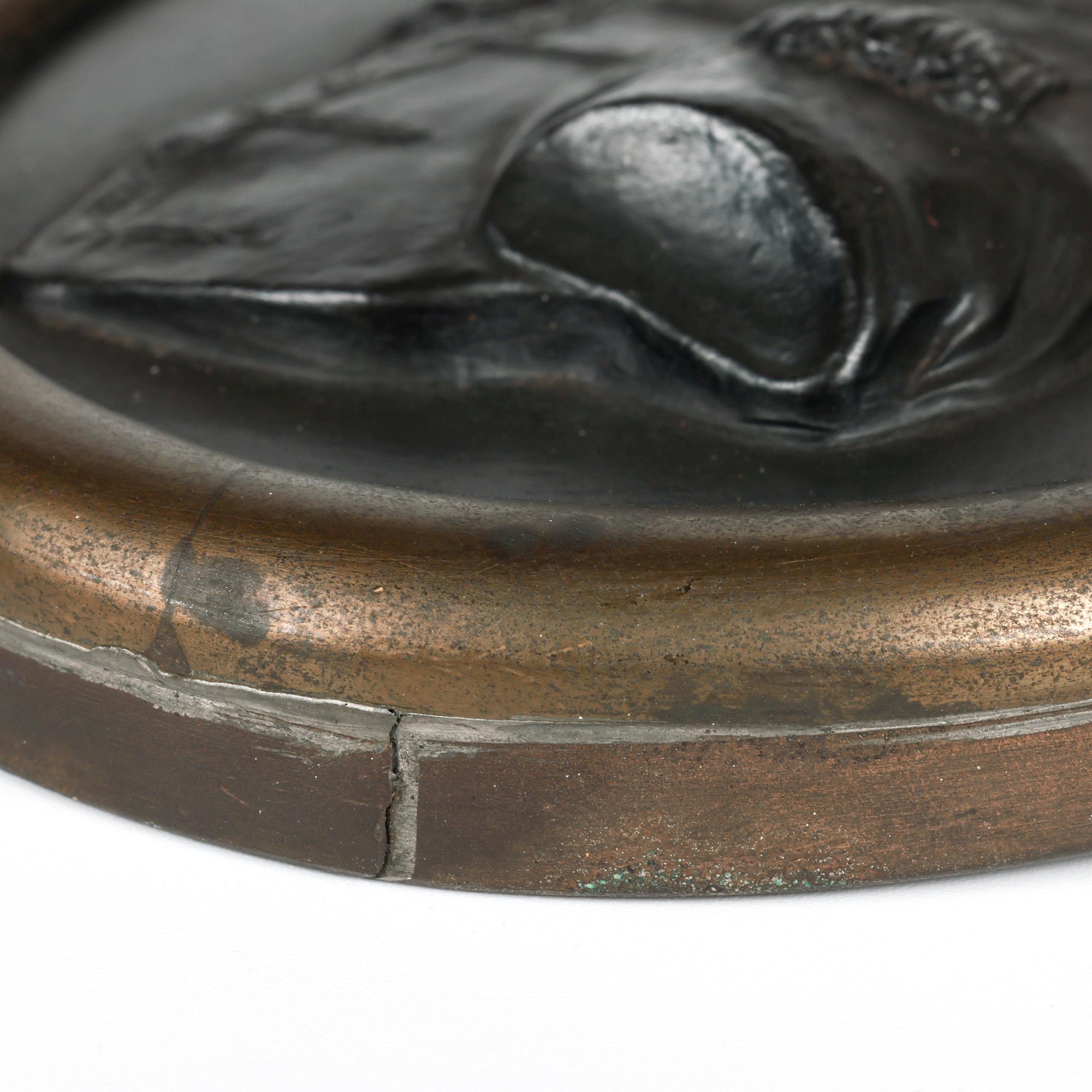 Fatto a mano Wedgwood con cornice Principe di Galles e ritratto in basalto nero in vendita