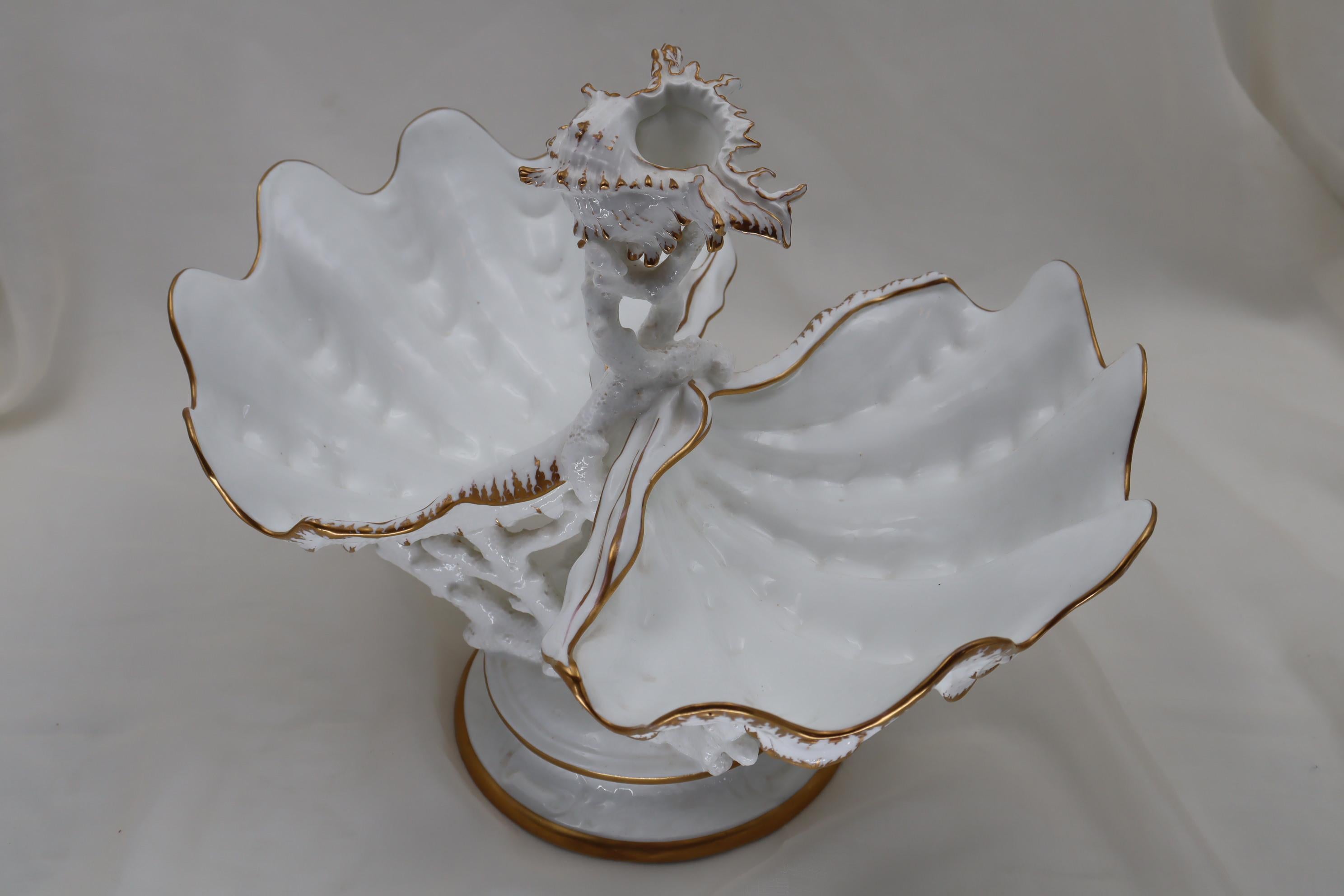 Rococo Revival Wedgwood Gilt Bone China Clam Shell Centrepiece For Sale