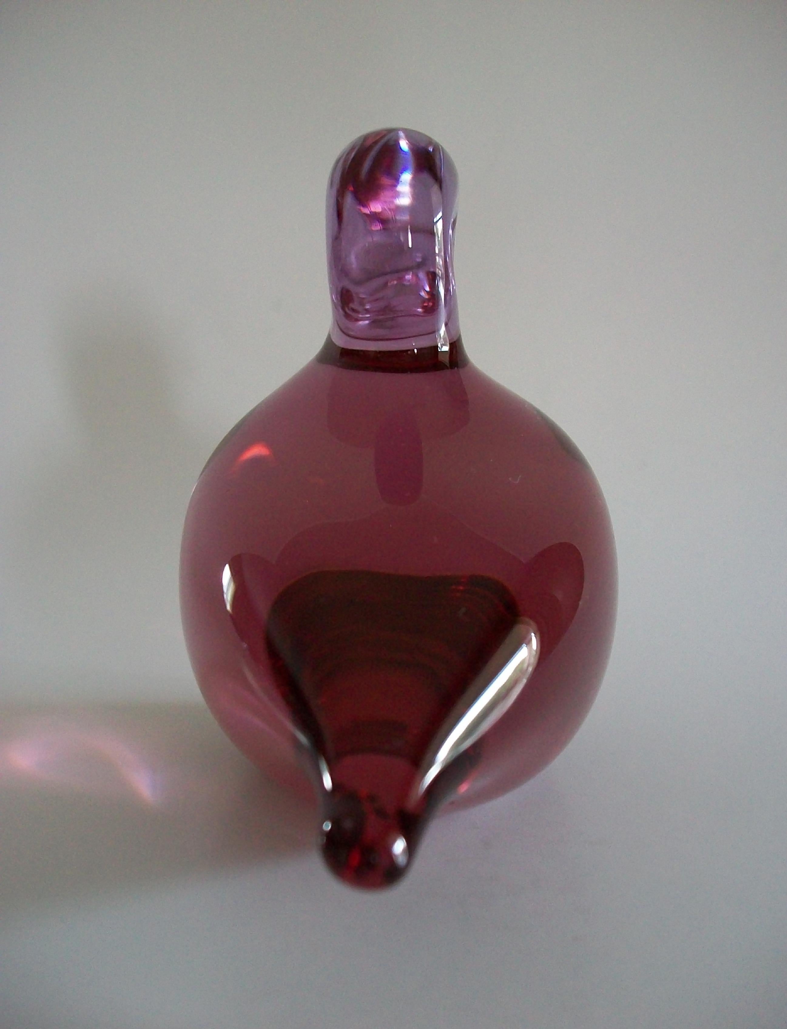 20th Century WEDGWOOD GLASS - Pink & Lavender Glass Duck Paperweight - U.K. - Circa 1970's For Sale