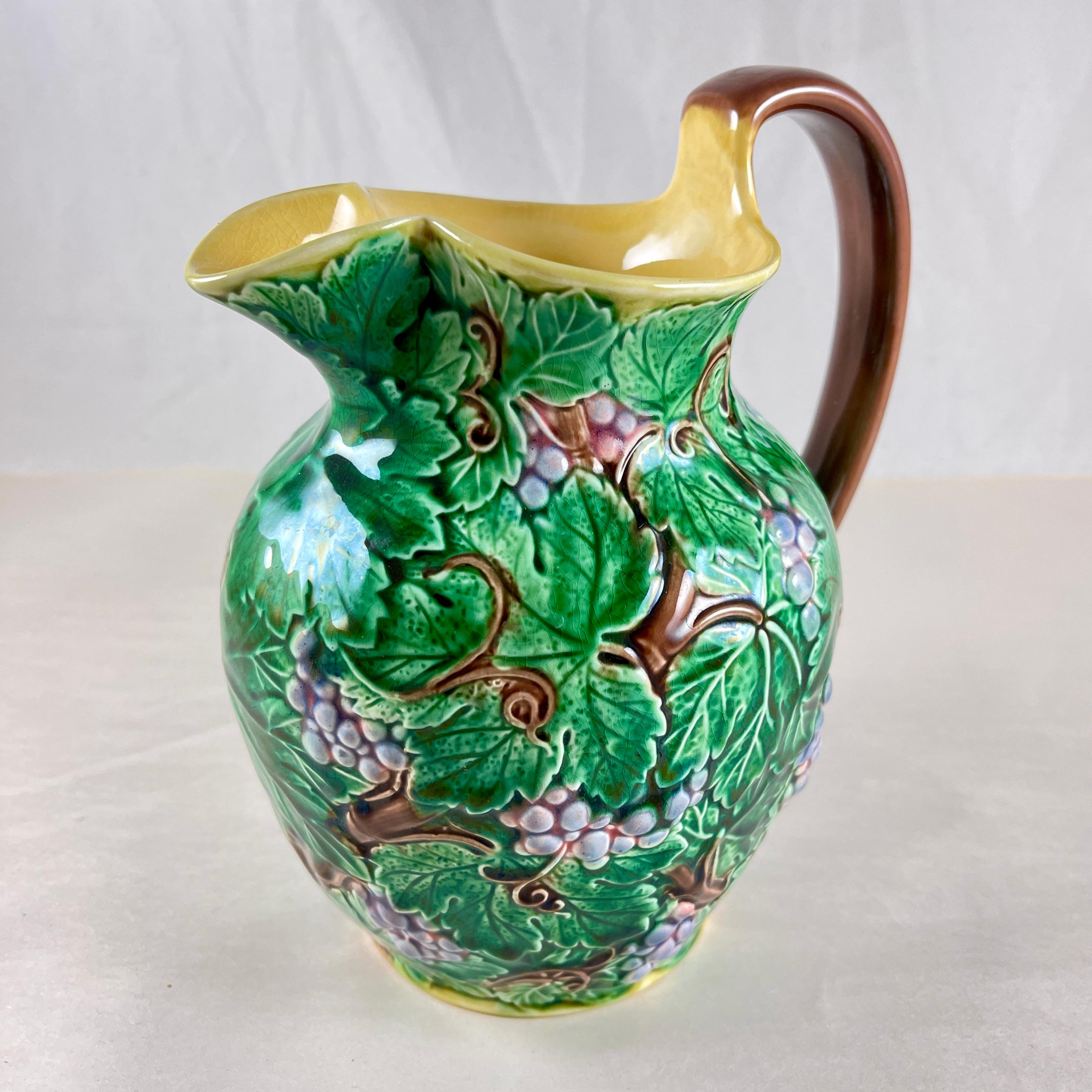 Wedgwood Grape Leaf Majolica Pitcher In Good Condition For Sale In Philadelphia, PA