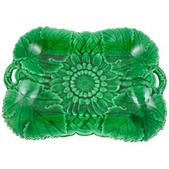 Wedgwood Green Glazed Majolica Sunflower Handled Serving Platter, dated 1874