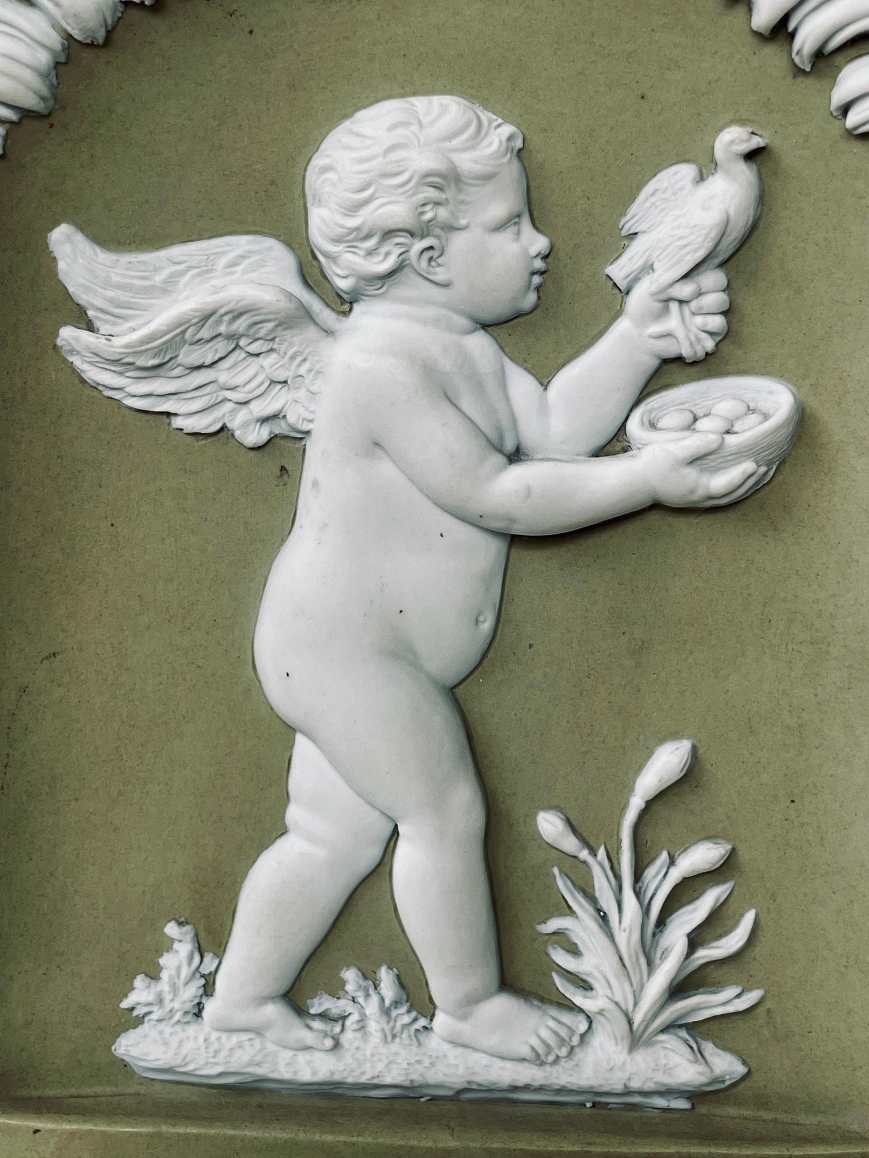 18th Century Wedgwood Solid Green Jasper Stoneware Bough Pot, Cupid as Seasons In Good Condition For Sale In Asheville, NC