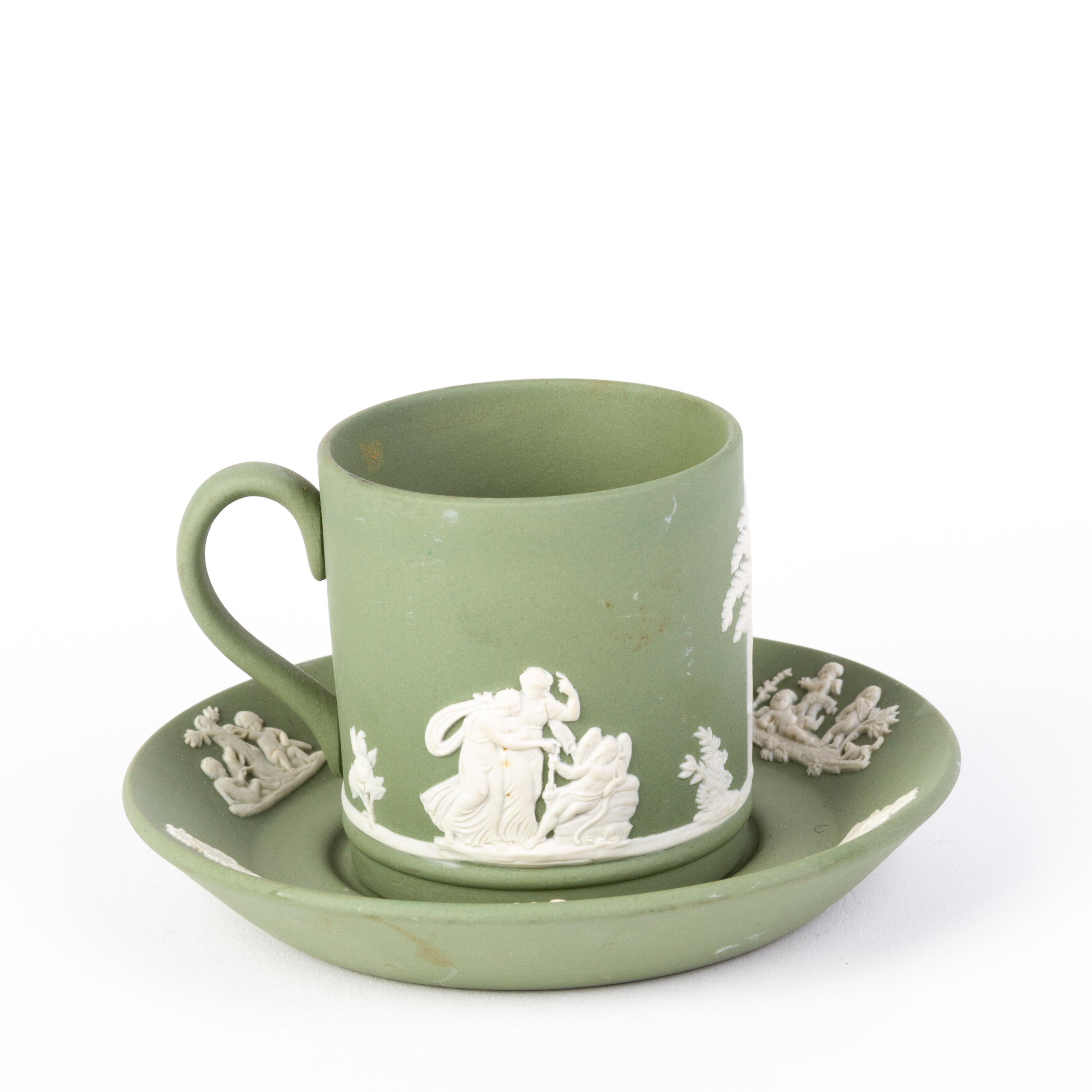 Wedgwood Green Jasperware Neoclassical Cameo Cup & Saucer
Good condition
From a private collection
Free international shipping.