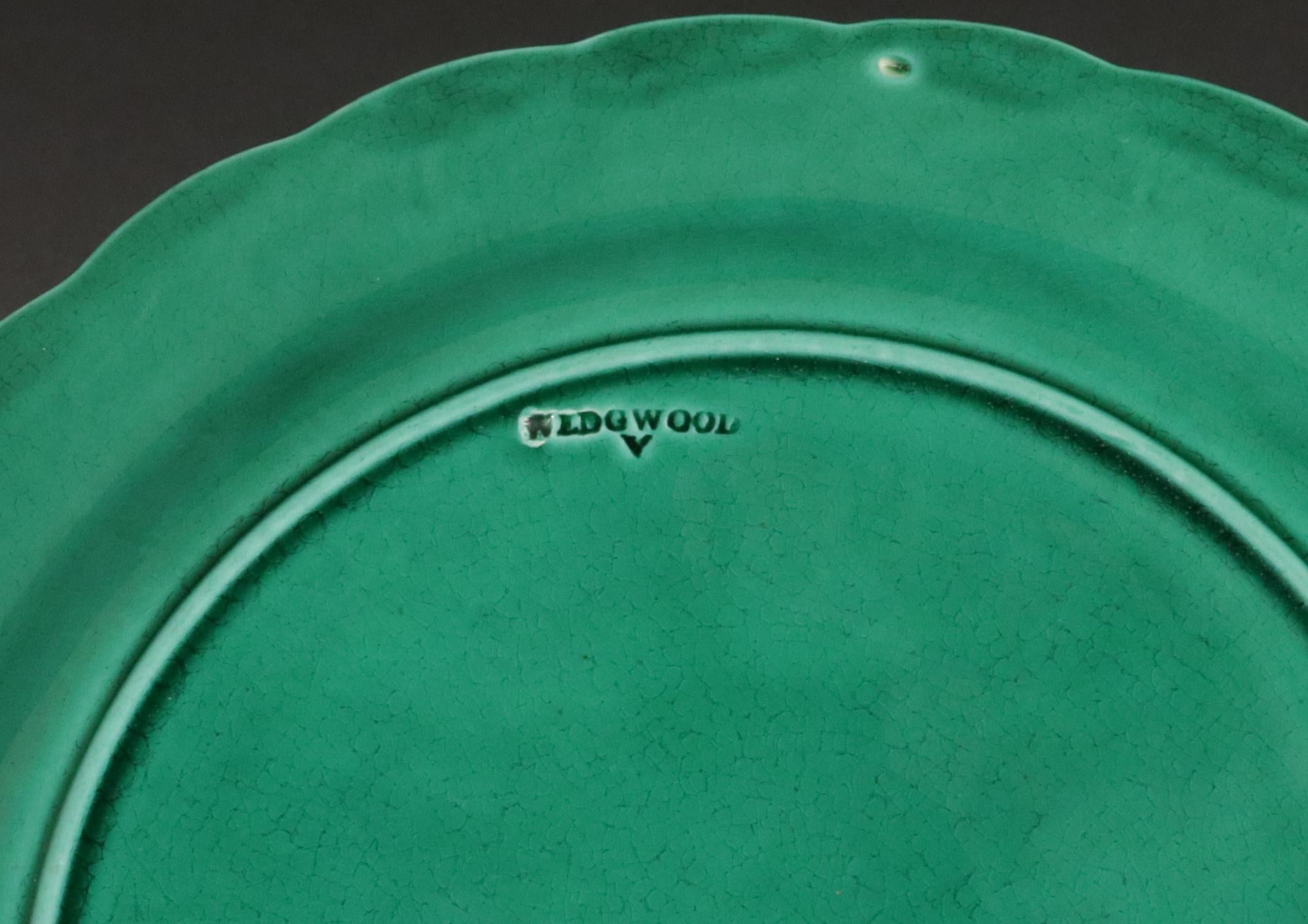 Juego de Platos Girasol de loza mayólica verde Wedgwood (15) Movimiento estético en venta