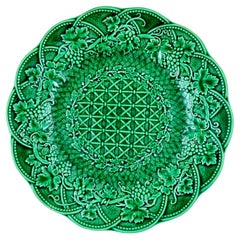 Wedgwood Green Majolica Grape Leaf Basket Weave Plate