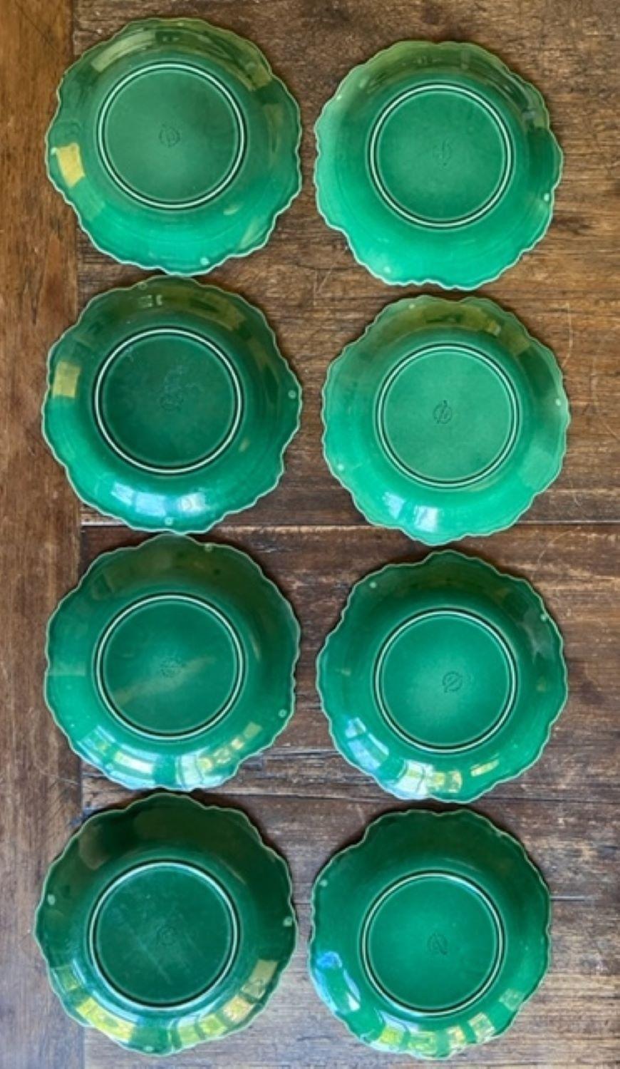 Wedgwood Green Majolica Leaf Plates, Set of 8 1