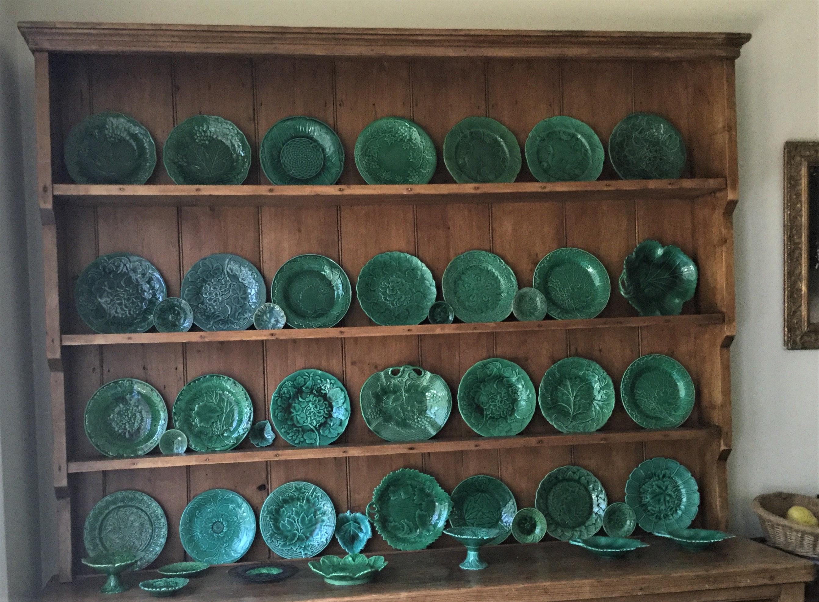 Victorian Wedgwood Green Majolica Shell Plate
