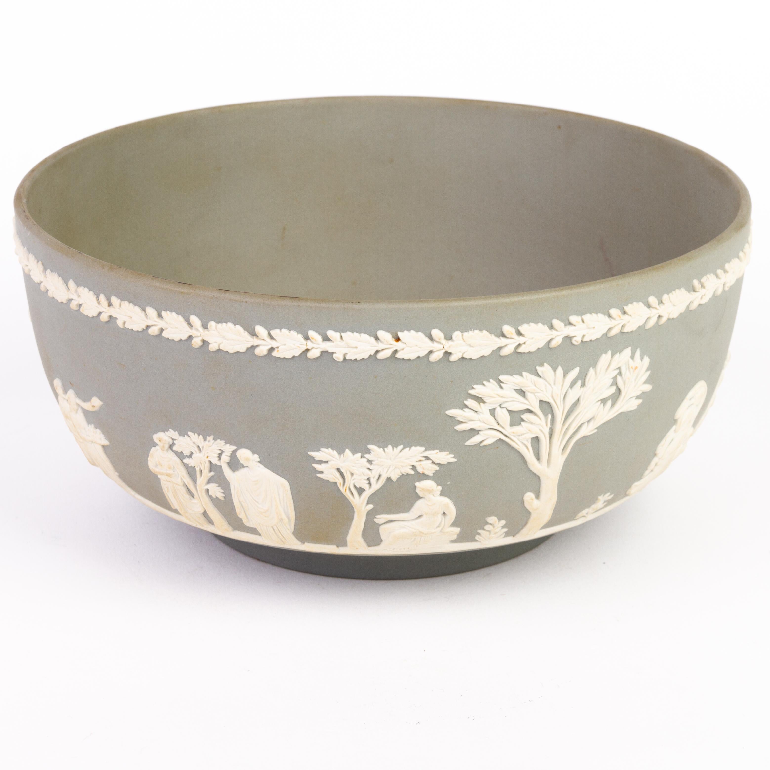 Wedgwood Grey Jasperware Neoclassical Fruit Bowl  In Good Condition For Sale In Nottingham, GB