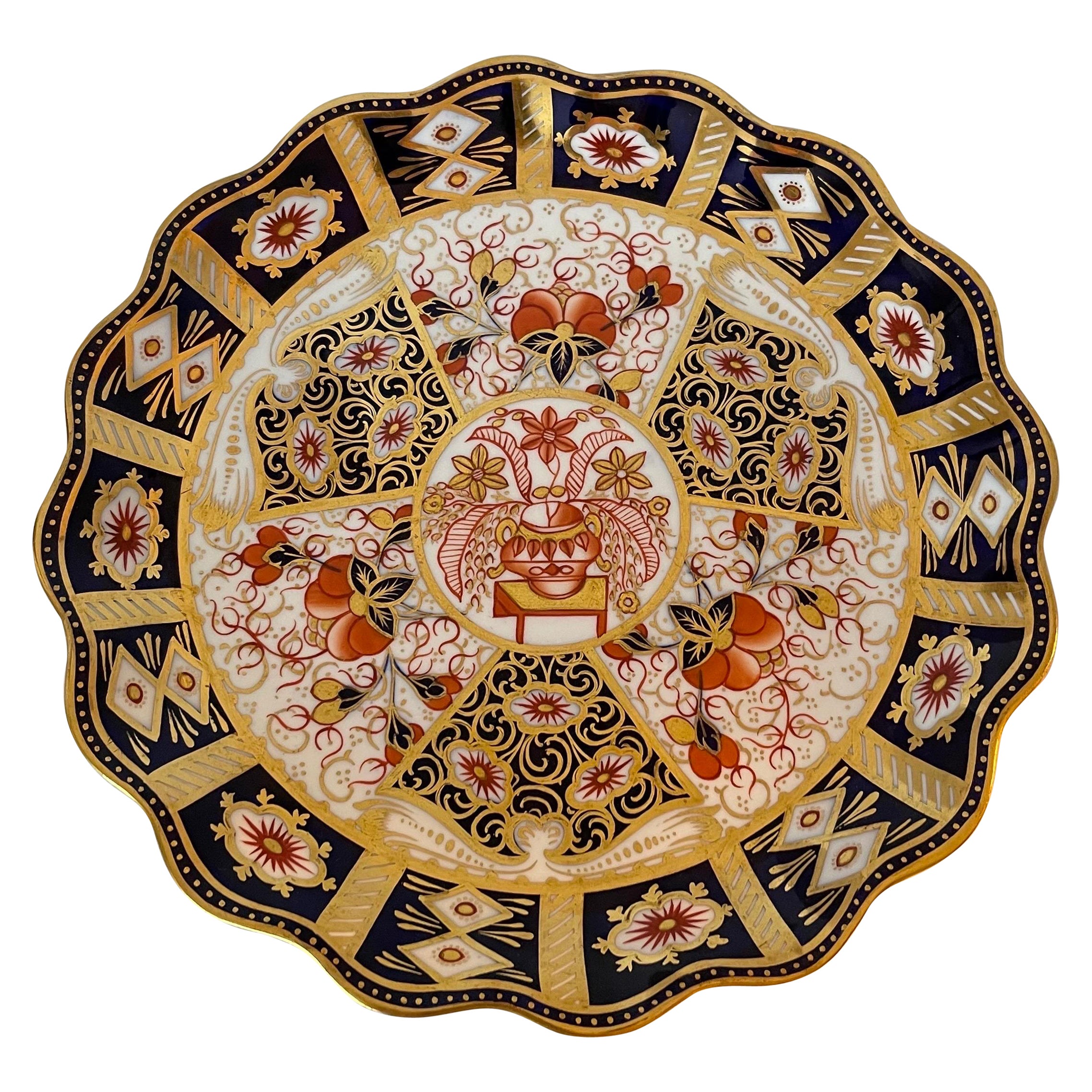 Wedgwood Imari Scalloped Edge Dessert Plate