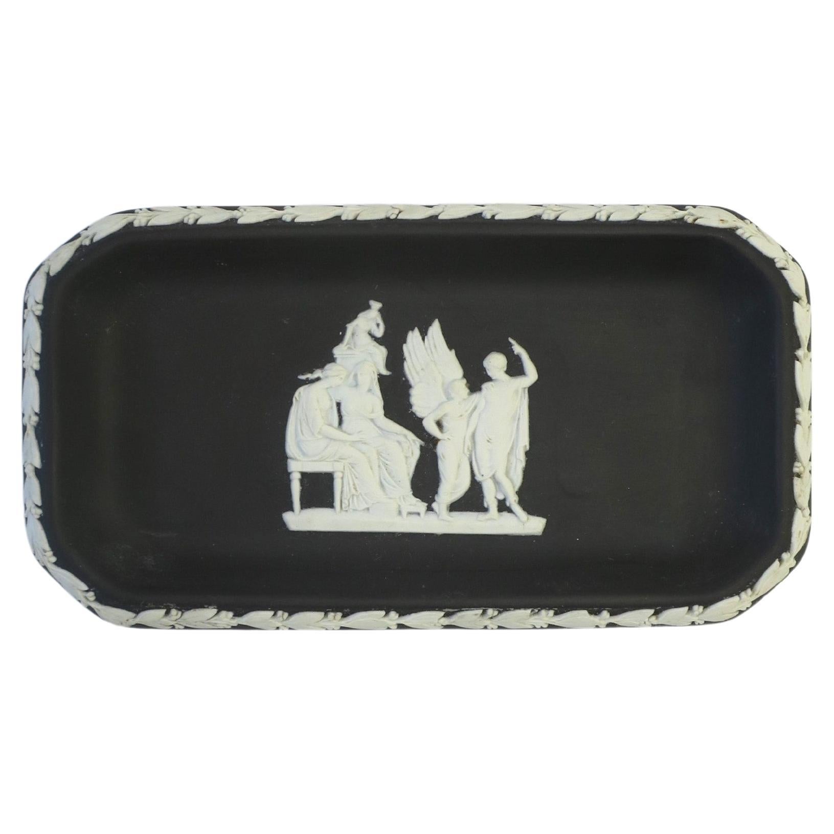 Wedgwood Jasperware Black Basalt & White Jewelry Dish Neoclassical, 1960s For Sale