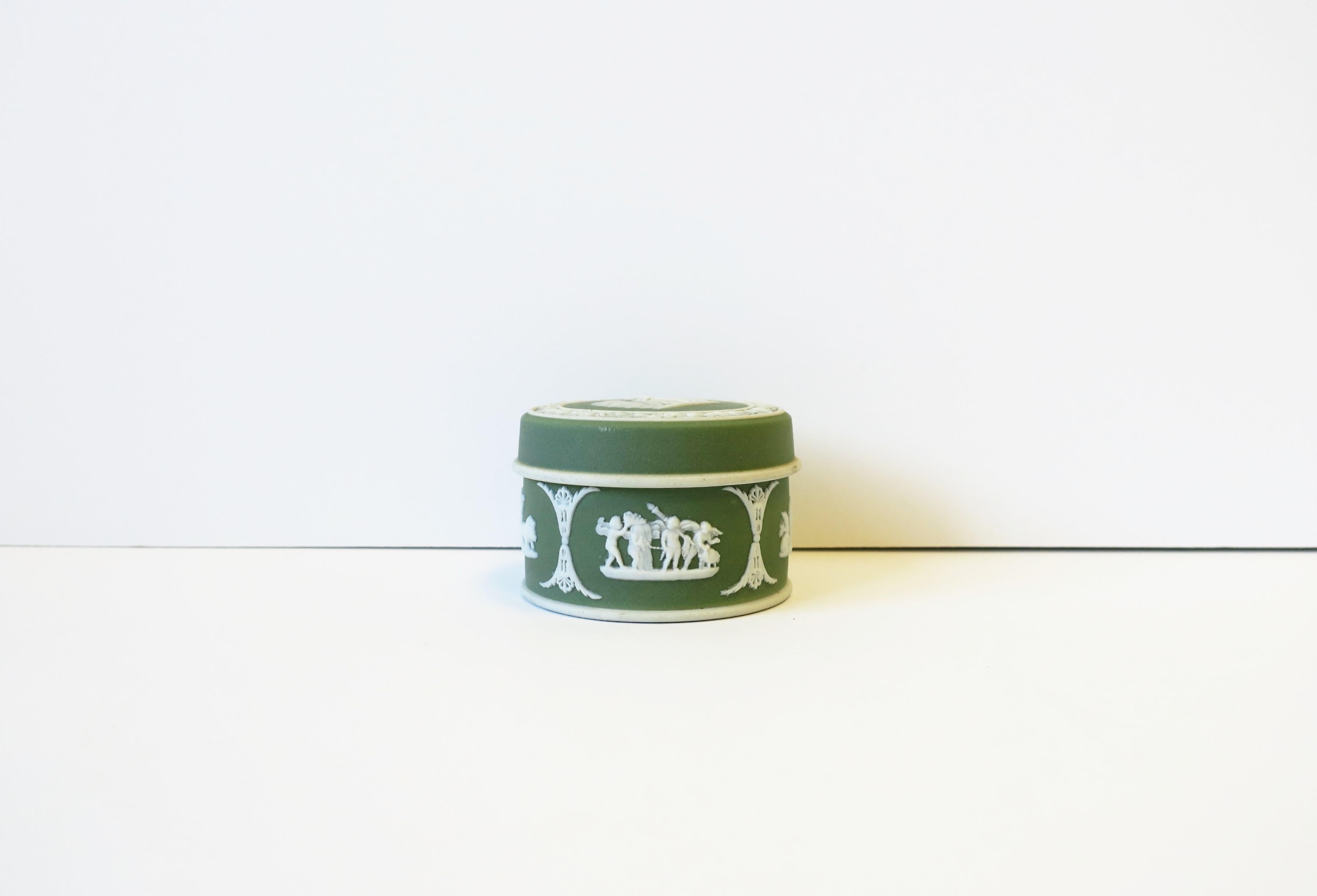 Unglazed Wedgwood Jasperware Green & White Box in the Neoclassical Style, ca. 19th C
