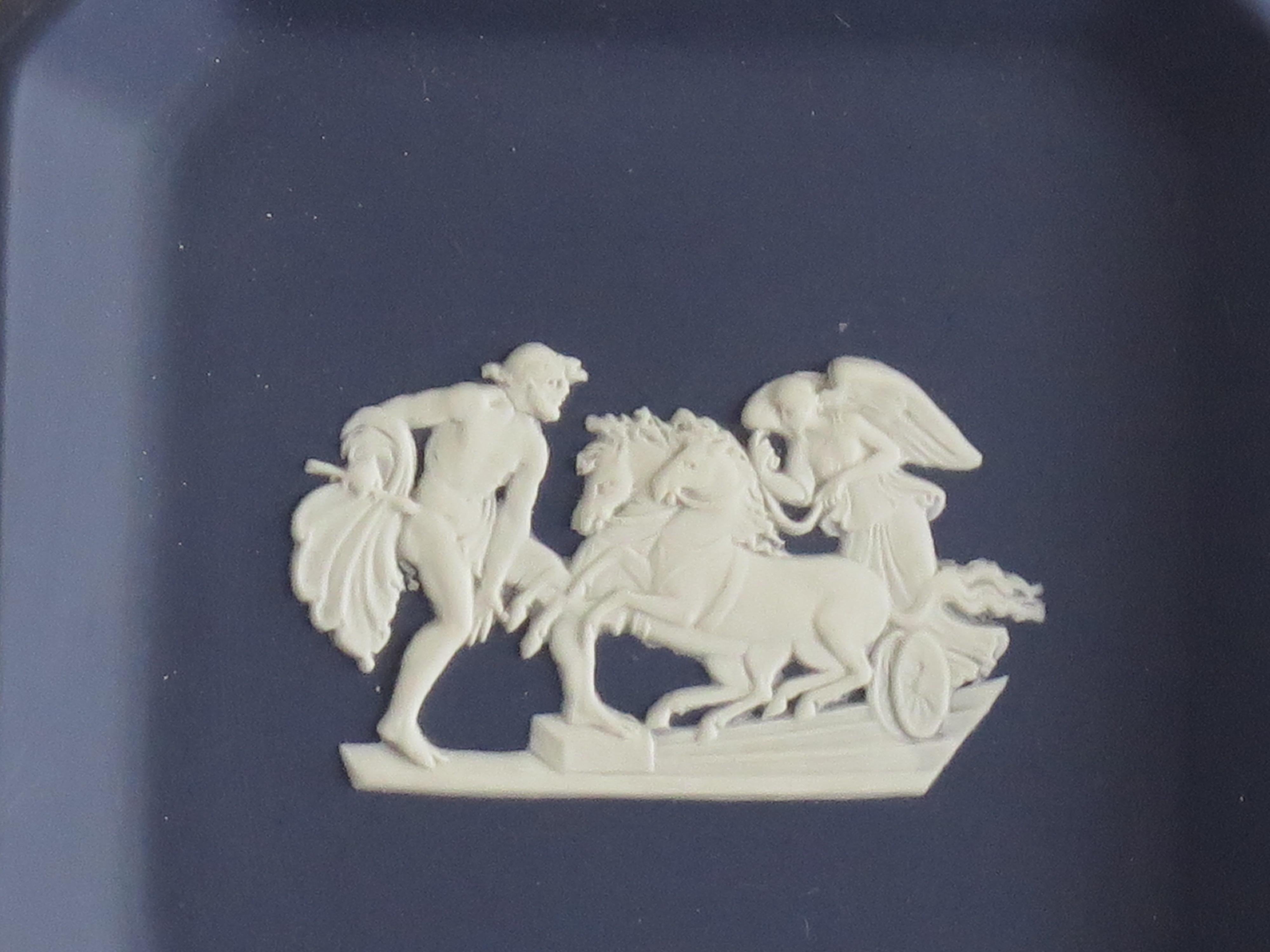 Wedgwood Jasperware Schmuckschale x TWO mit neoklassischem Design, 20. Jahrhundert im Angebot 6