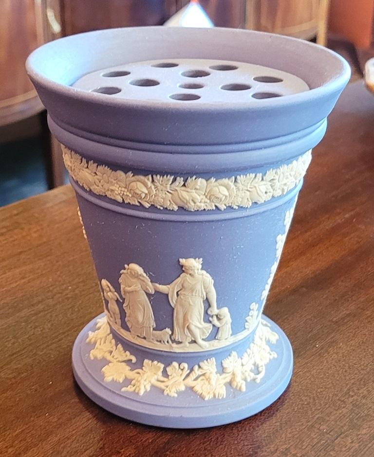 Wedgwood Jasperware Pale Blue Vase with Frog Insert For Sale 3