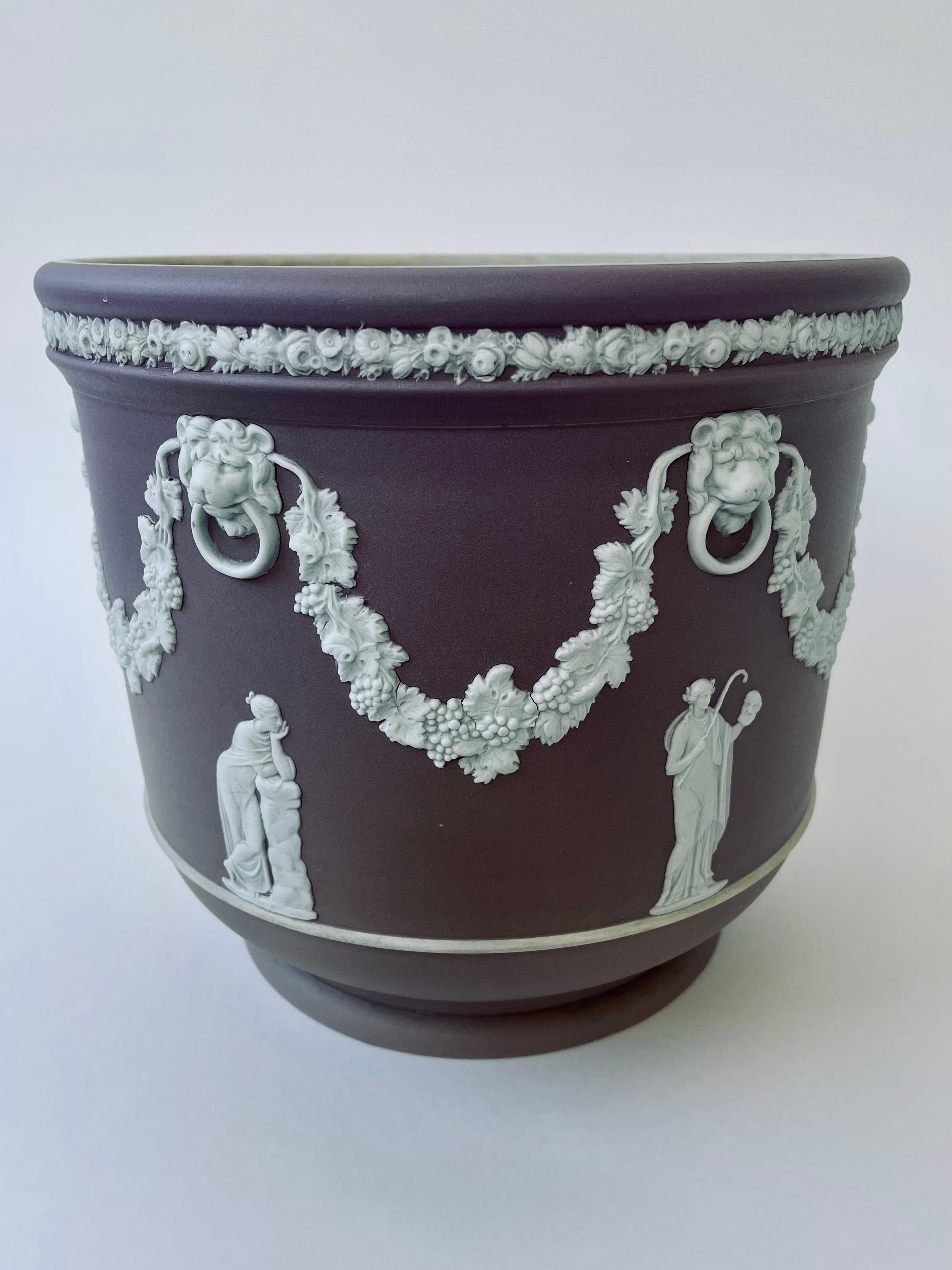 Wedgwood Flieder Jaspis Dip Steingut Garten Topf im Angebot 1