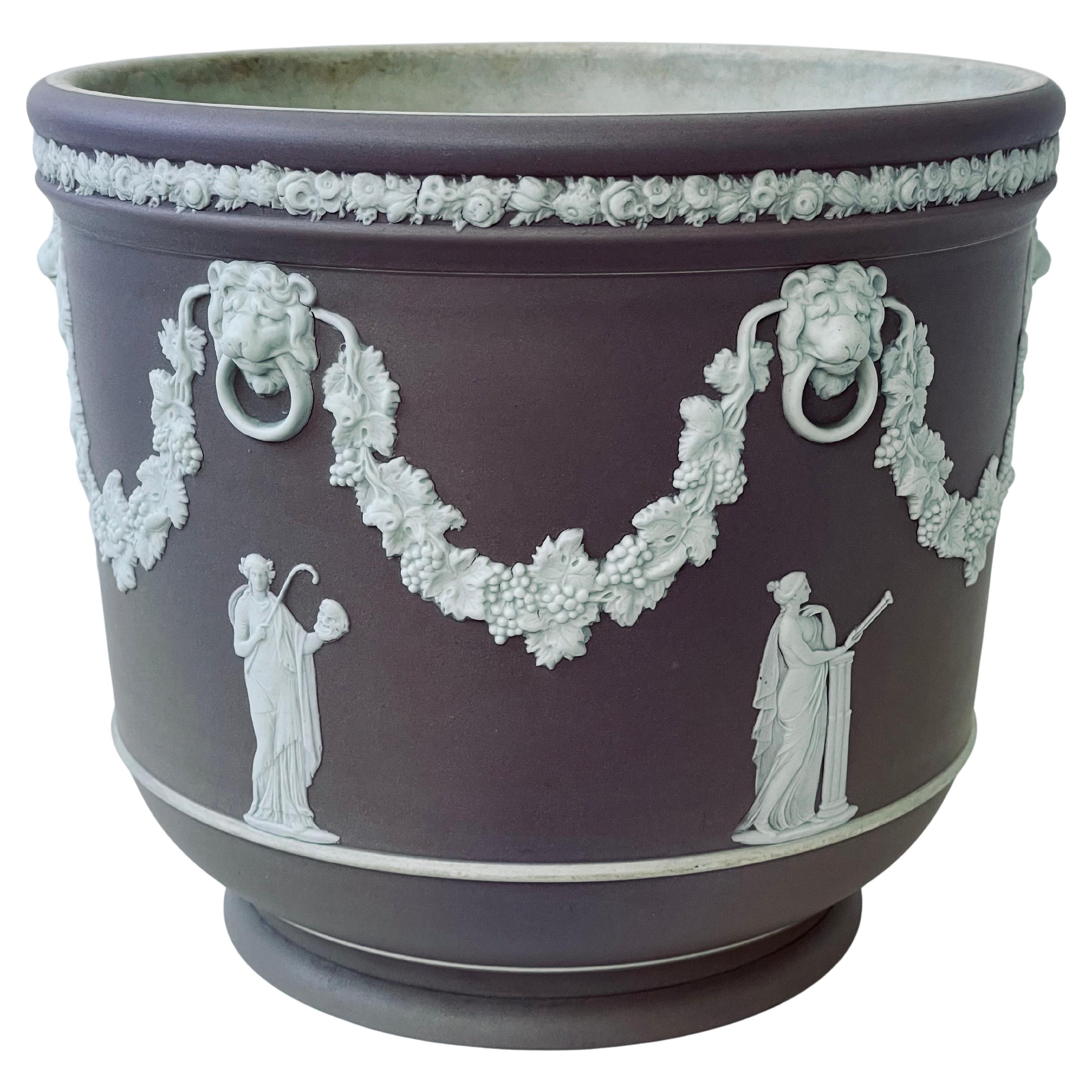 Wedgwood Maceta de jardín de gres jaspeado lila