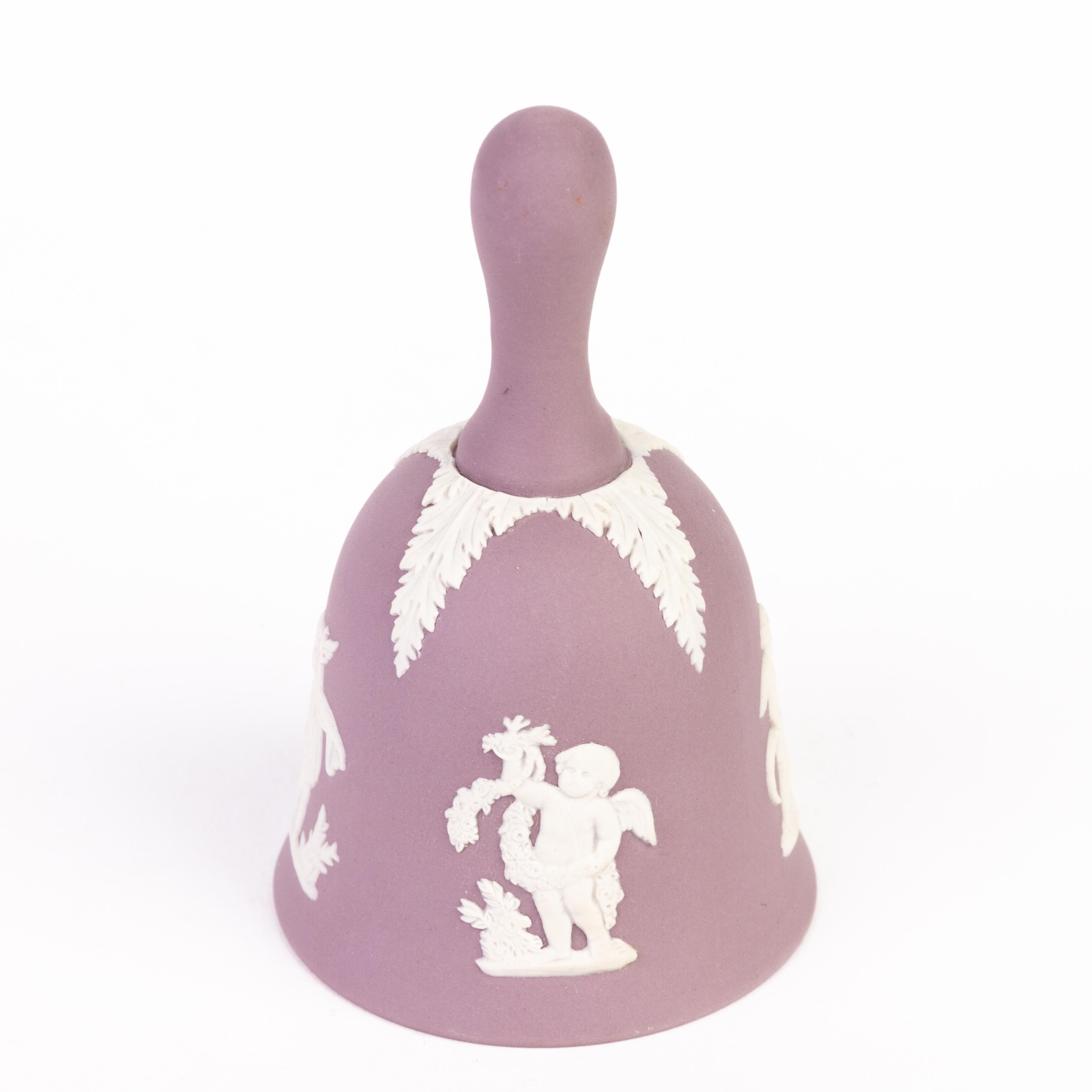 Wedgwood Lilac Jasperware Neoclassical Table Bell  In Good Condition For Sale In Nottingham, GB